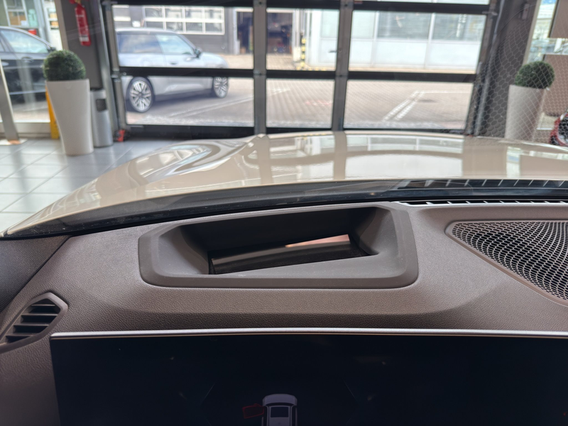 BMW 340 M340i xDrive Touring NP 82.819,- DrivingAssistProf — photo 14