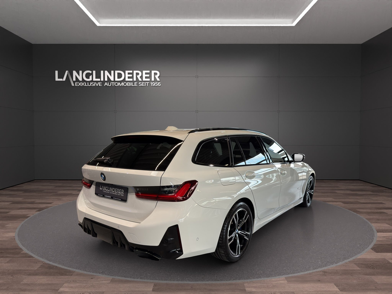BMW 340 M340i xDrive Touring NP 82.819,- DrivingAssistProf — photo 3