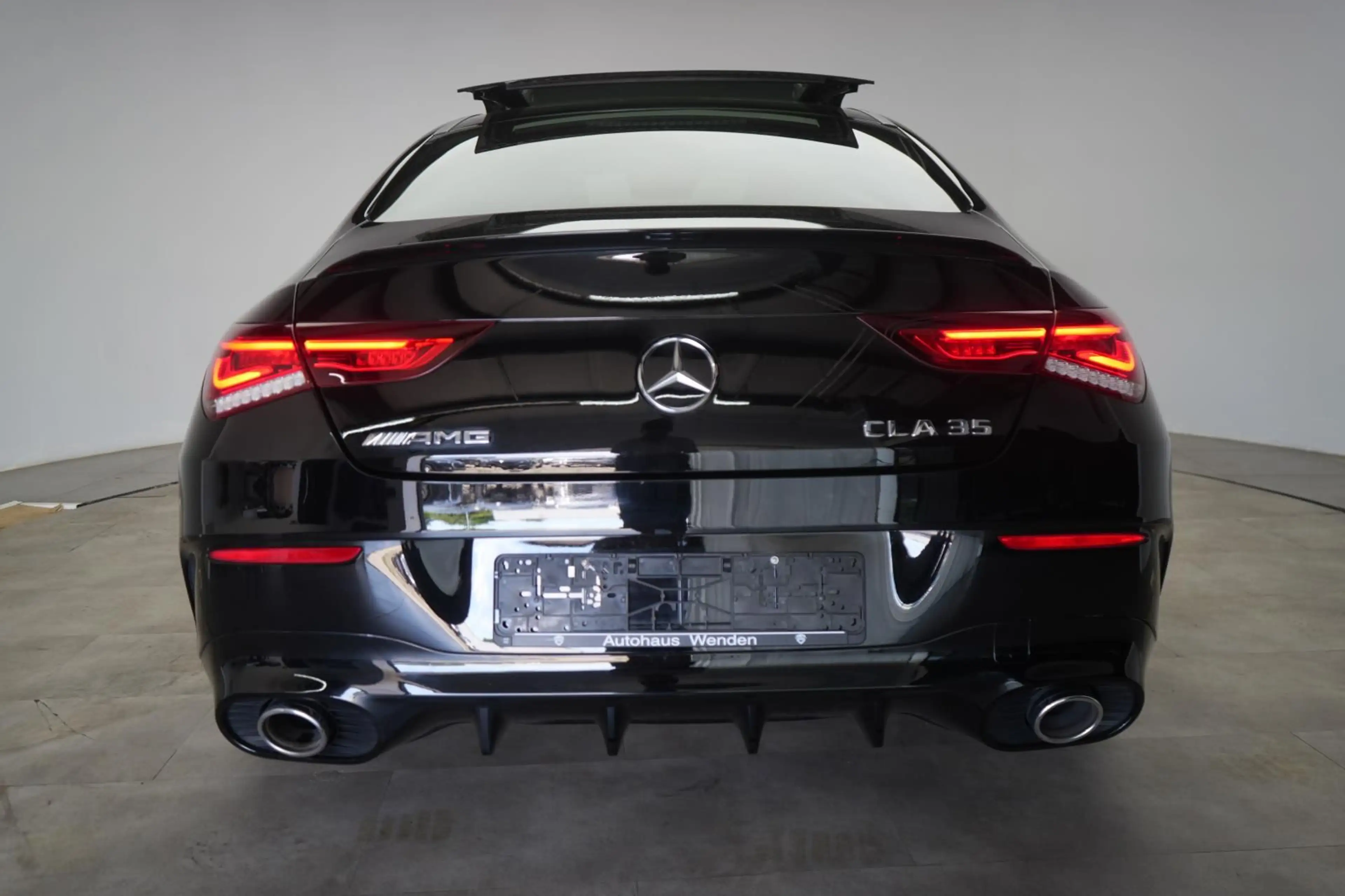 Mercedes-Benz CLA 35 AMG 4Matic Speedshift 7G-DCT Kamera/Pano/ — photo 6