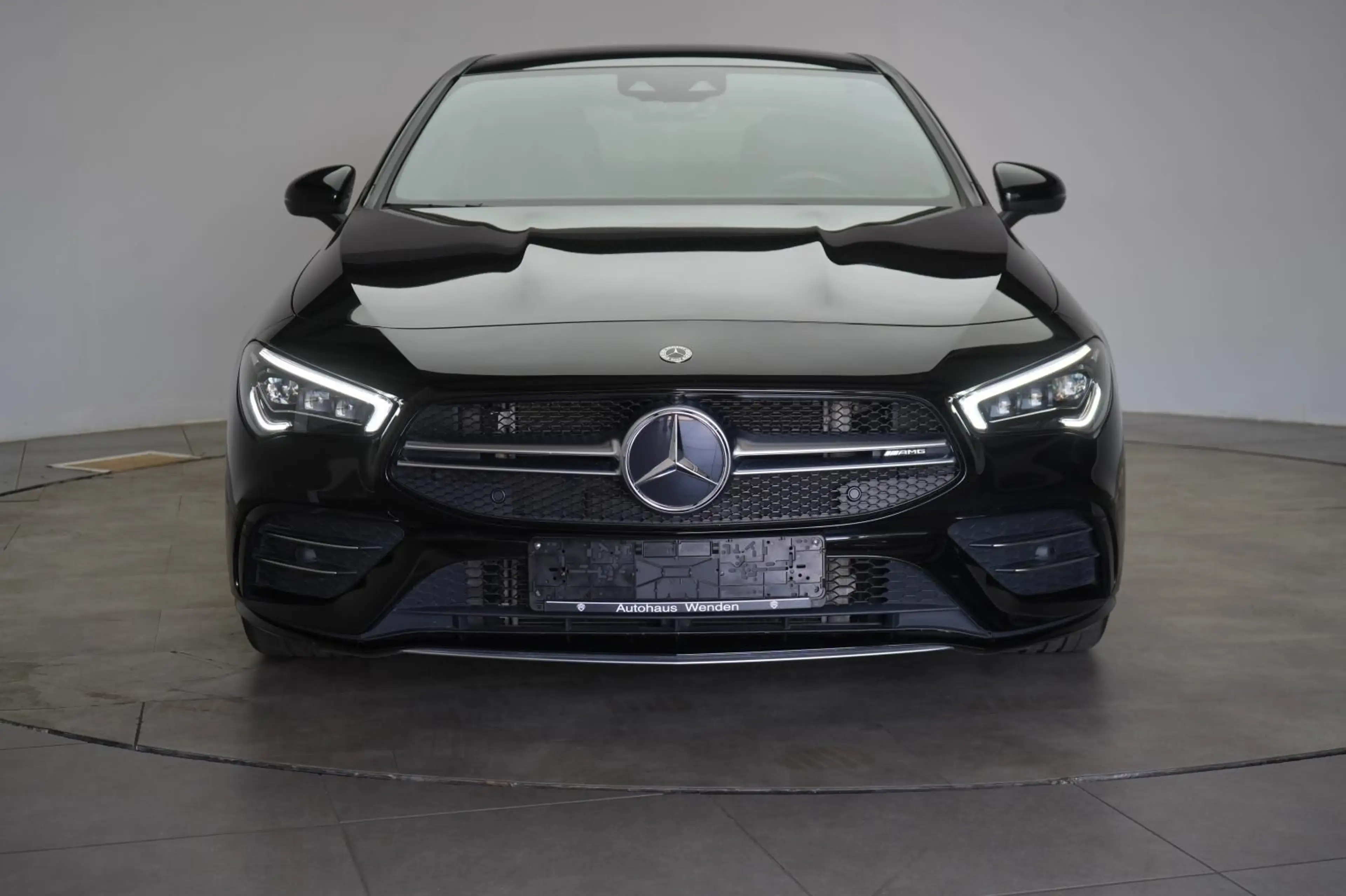 Mercedes-Benz CLA 35 AMG 4Matic Speedshift 7G-DCT Kamera/Pano/ — photo 2