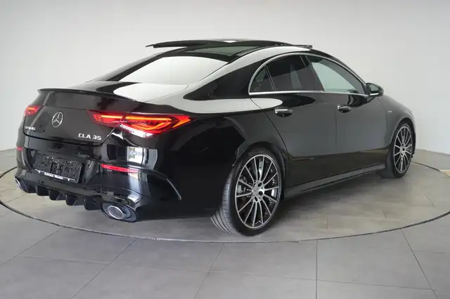 Mercedes-Benz Cla Class view 4