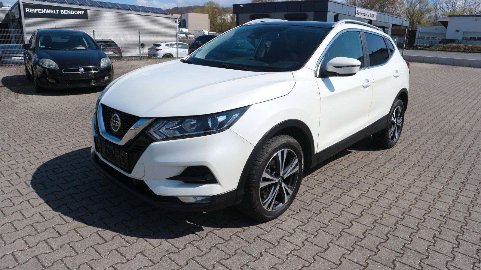 Second hand Nissan Qashqai 1.3