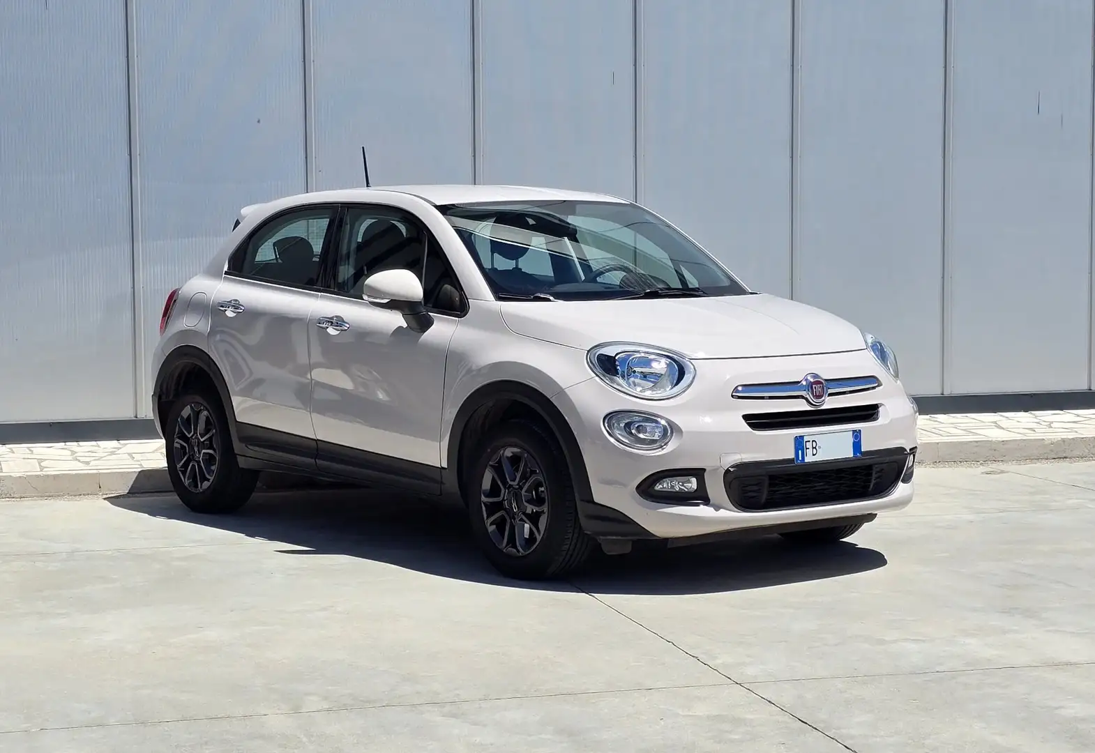 Fiat 500X 1.3 mjt Popstar 4x2 95cv Weiß - 1