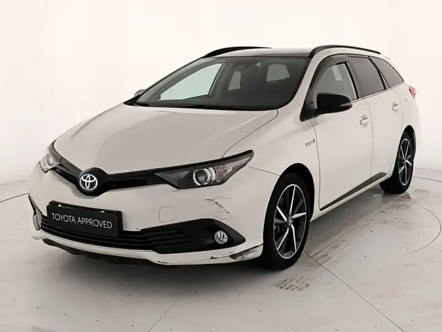 Toyota Auris touring sports 1.8h black edition cvt