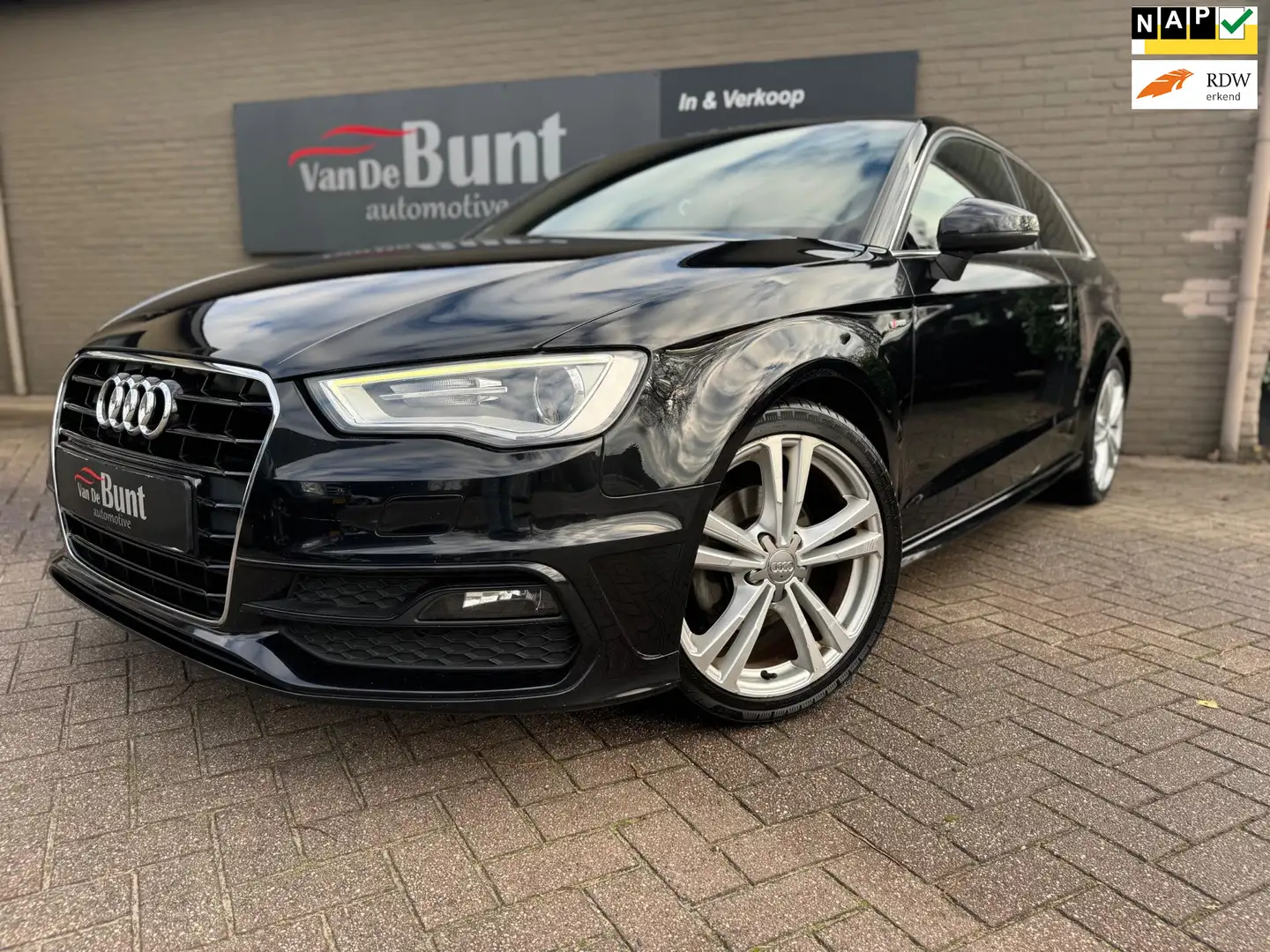 Audi A3 1.4 TFSI S-Line Pro line S - ORG NL Noir - 1