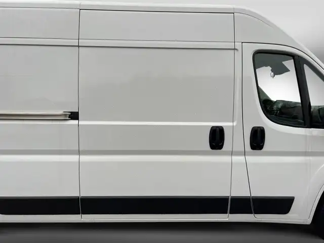 Peugeot Boxer view 7
