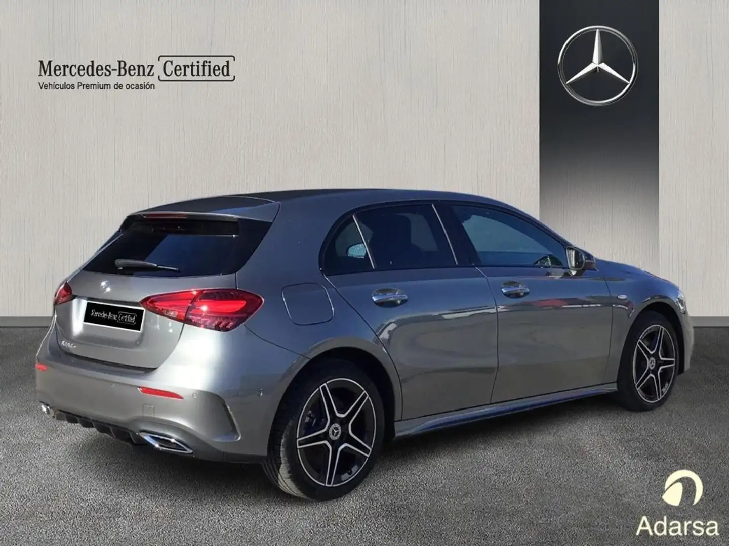 Mercedes-Benz A 250 e Compacto con tecnología híbrida EQ - 2