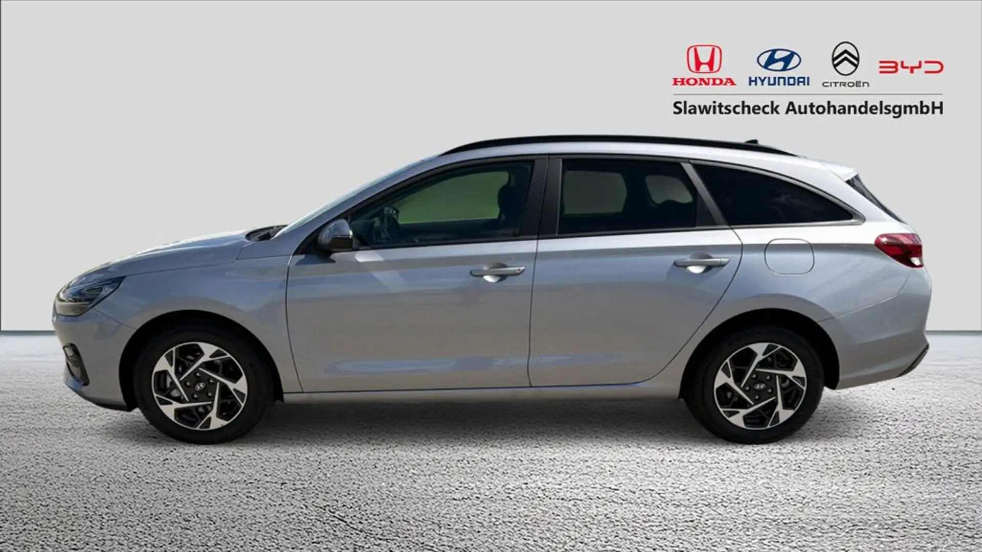 Hyundai i30 Kombi - PD Comfort Line 1.6 T-GDI DCT Silber - 2