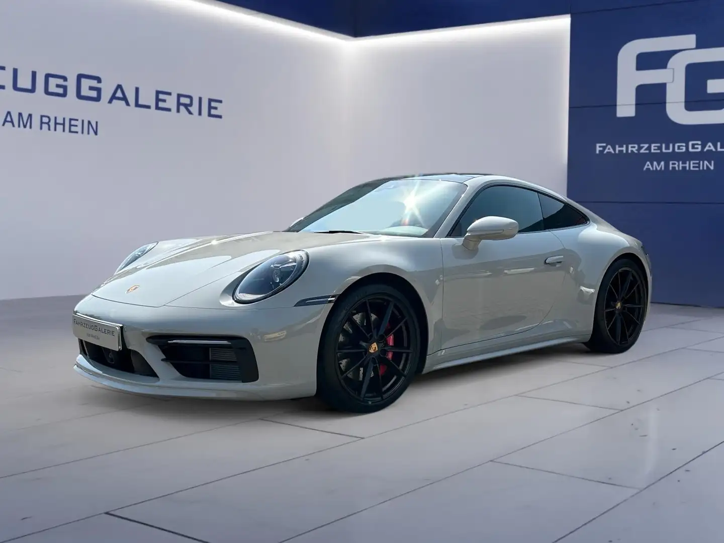 Porsche 992 911 Carrera S Service neu - Porsche Approved Grijs - 2