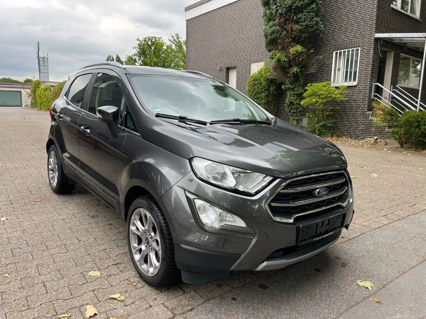Ford EcoSport Titanium 13 TKm KAMERA NAVI Grau - 1