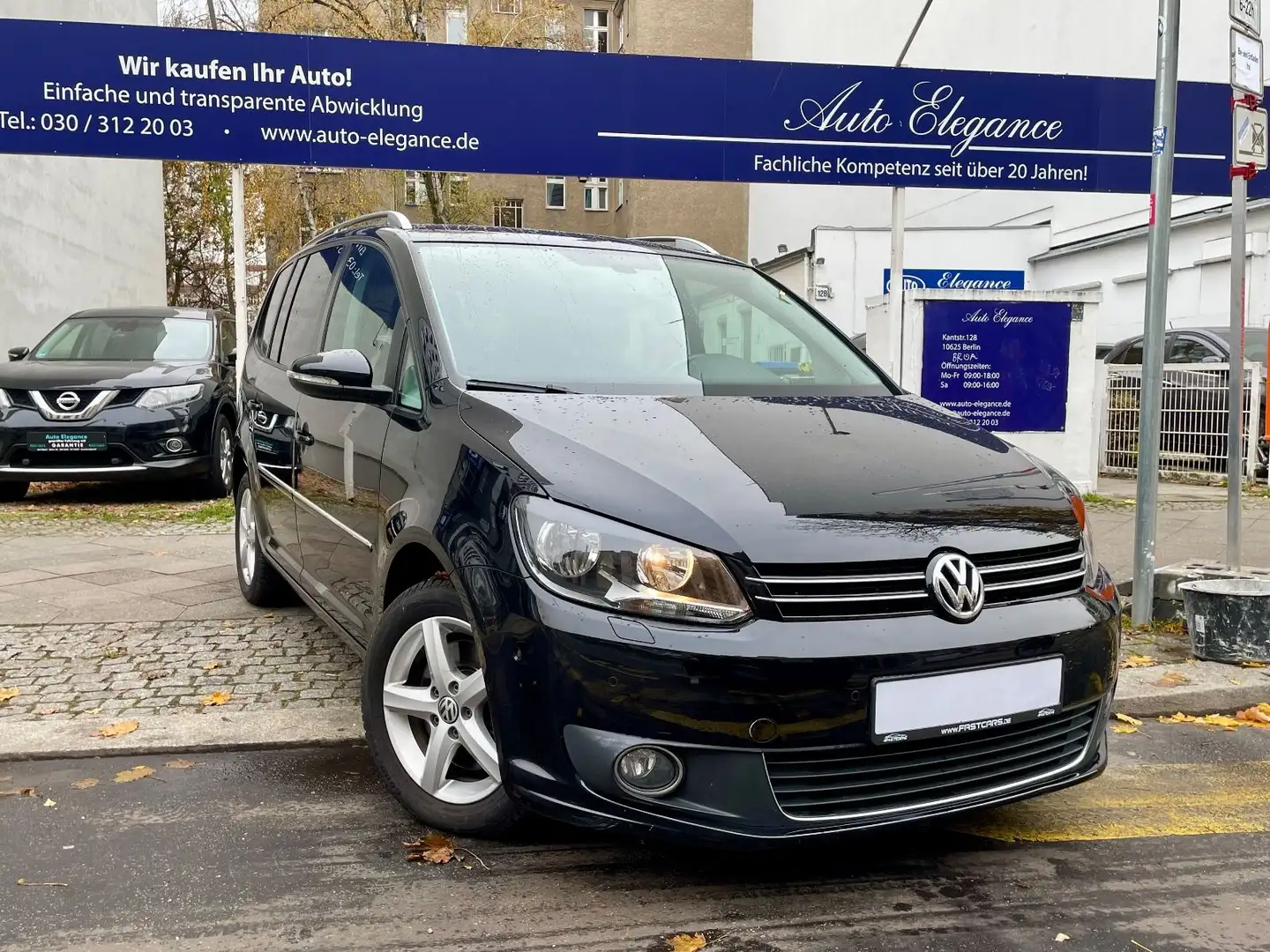 Volkswagen Touran Highline SHZ NAVI Kamera Leder 7-Sitze! Noir - 1