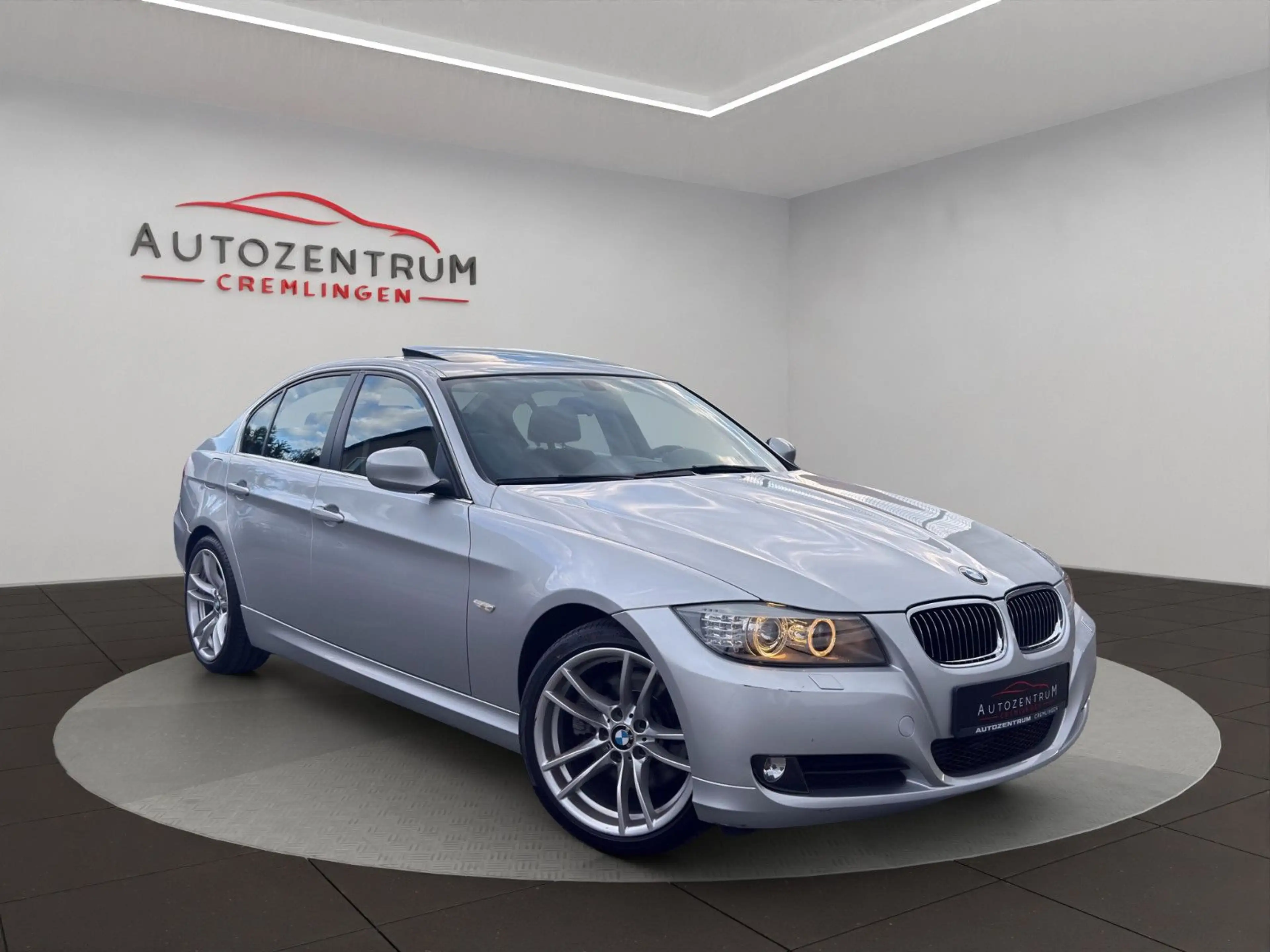 BMW 325 d AUT. eGSD NAVI PDC XENON SHZ AHK TEMP M640 — photo 3