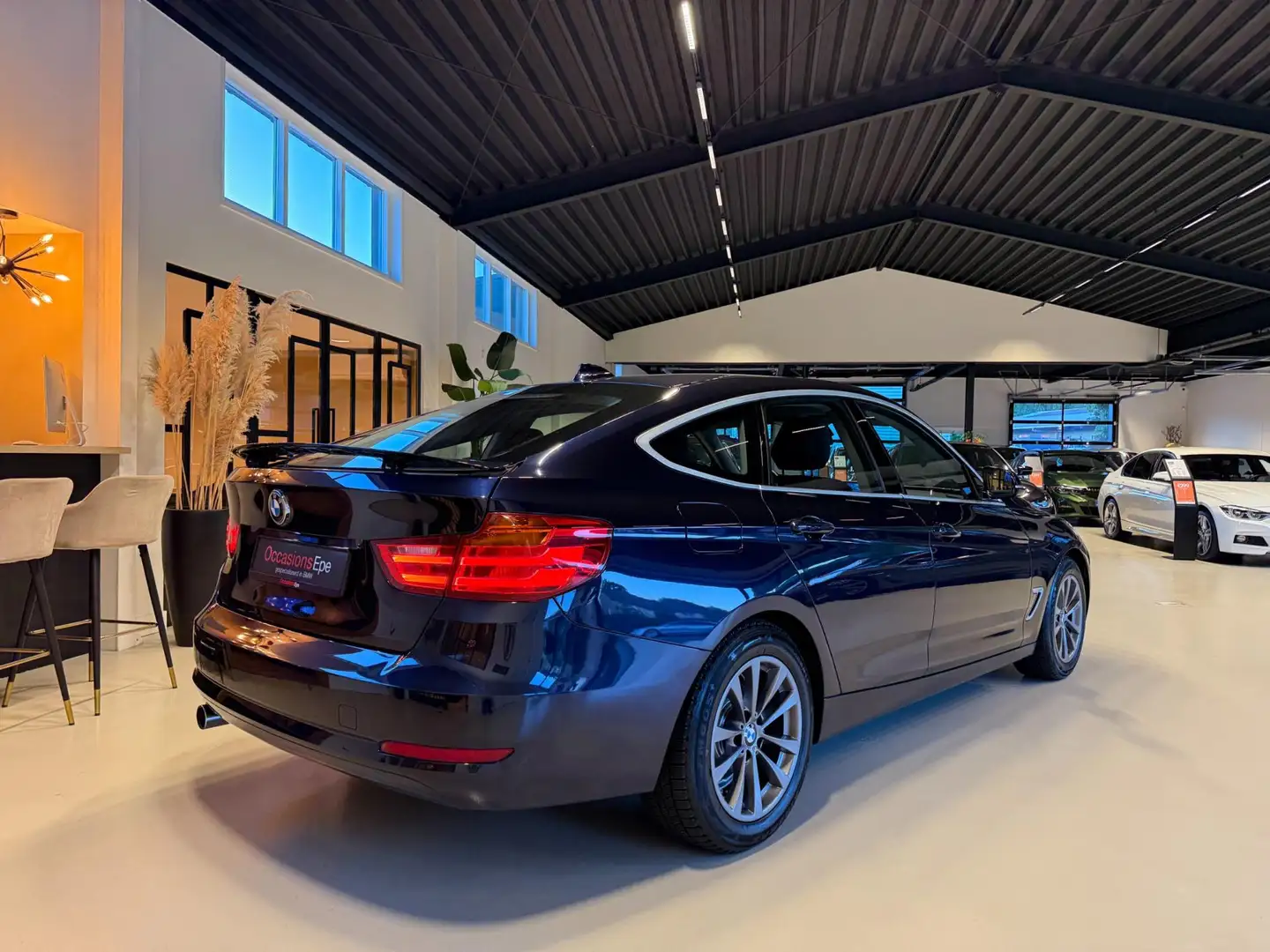 BMW 320 3-Serie Gran Turismo 320i GT High Executive Imperi Azul - 2