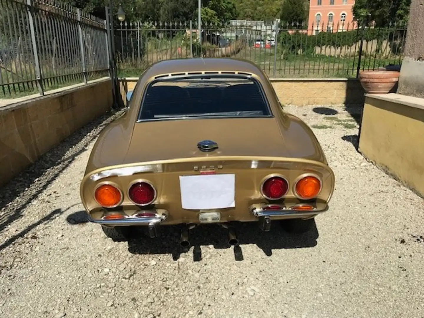 Opel GT 1900 Goud - 1