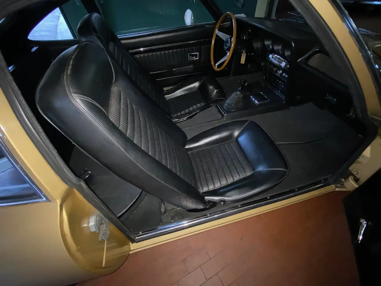 Opel GT 1900, foto 11