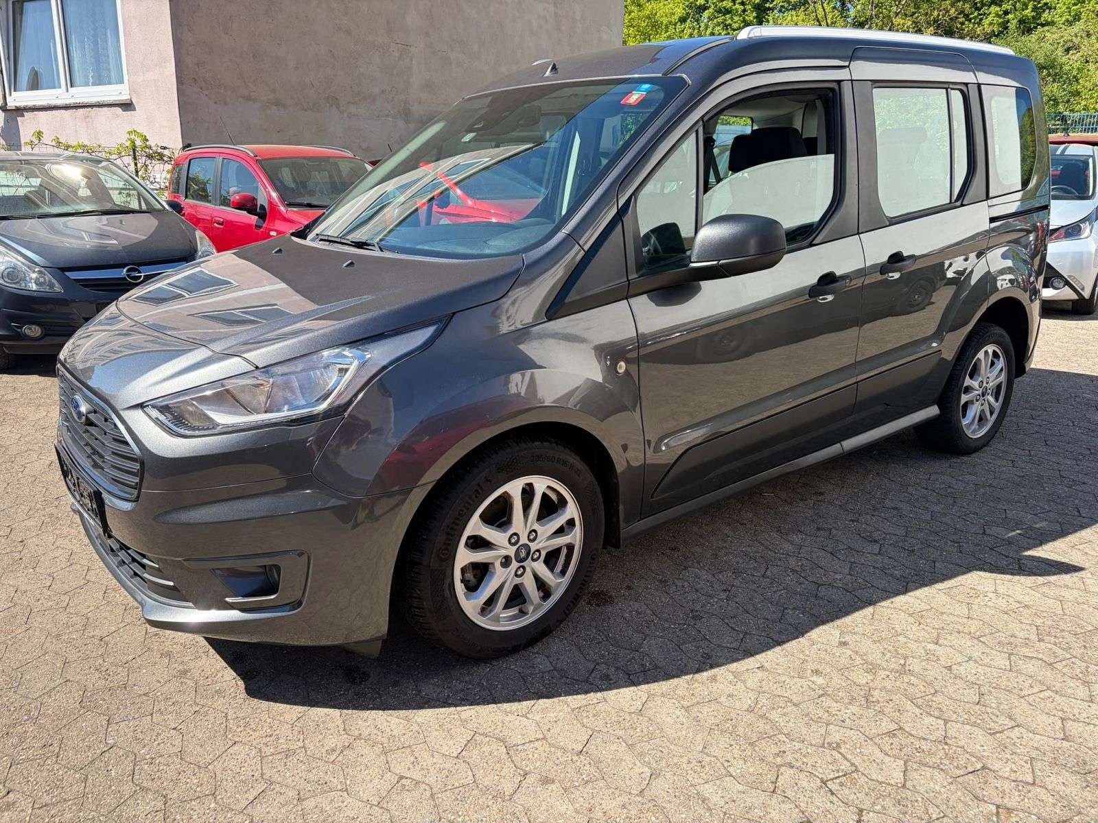 2019 Ford Tourneo
