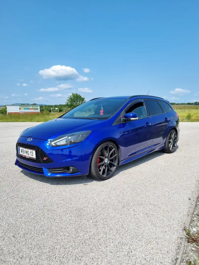 Ford Focus Traveller ST 2,0 EcoBoost - 1