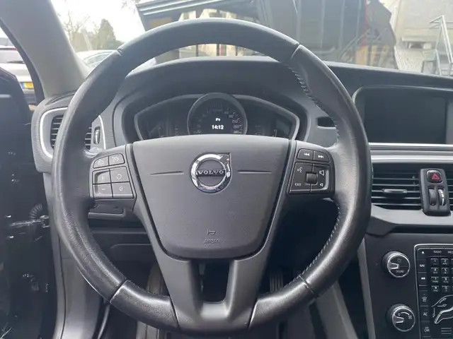 Volvo V40 vente privée