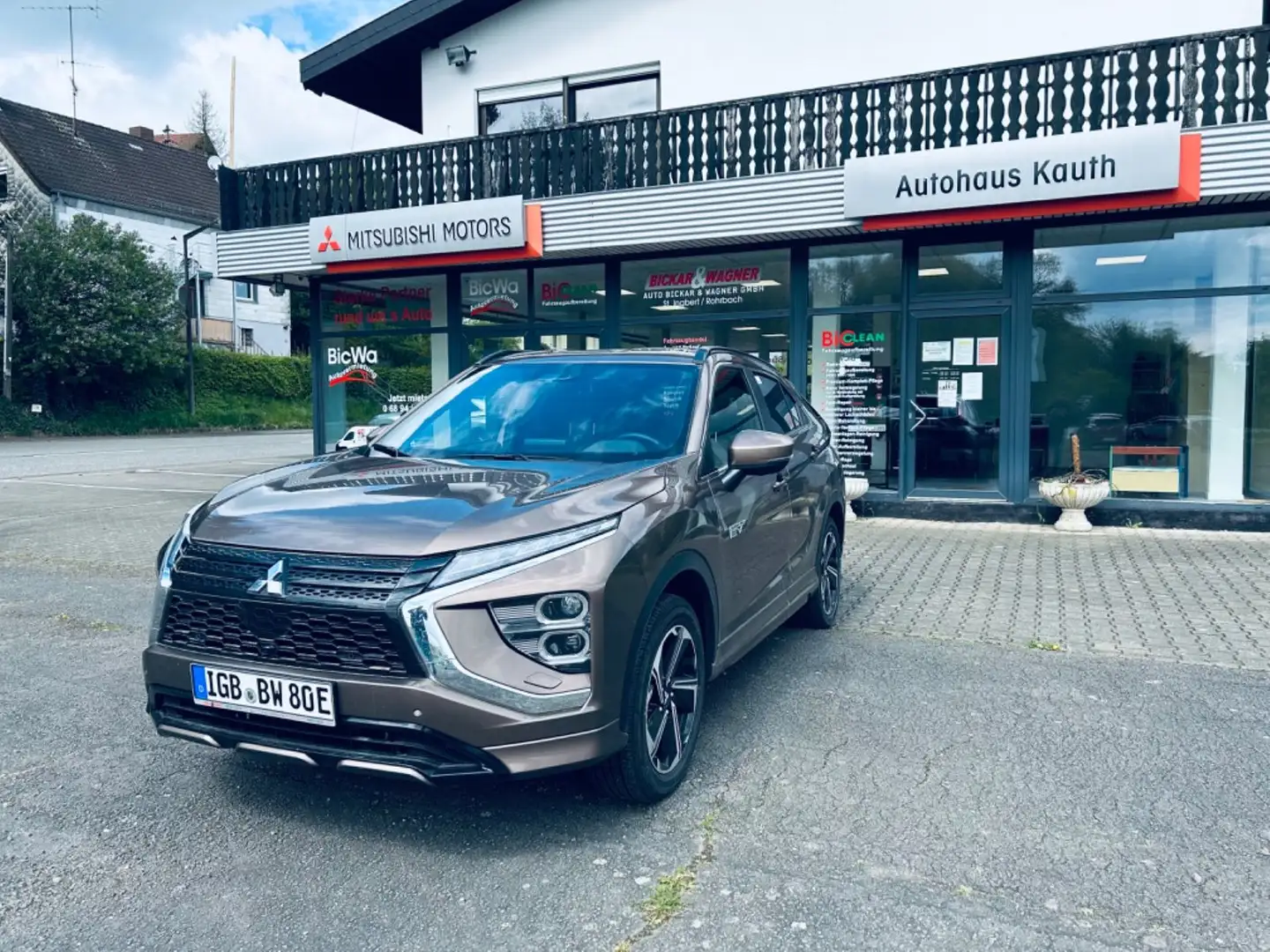 Mitsubishi Eclipse Cross 2.4 PLUG-IN SELECT 4WD ALLE FARBEN Brązowy - 1