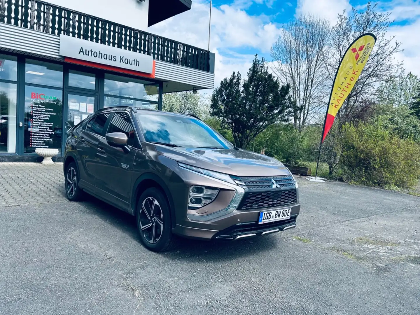Mitsubishi Eclipse Cross 2.4 PLUG-IN SELECT 4WD ALLE FARBEN Brązowy - 2