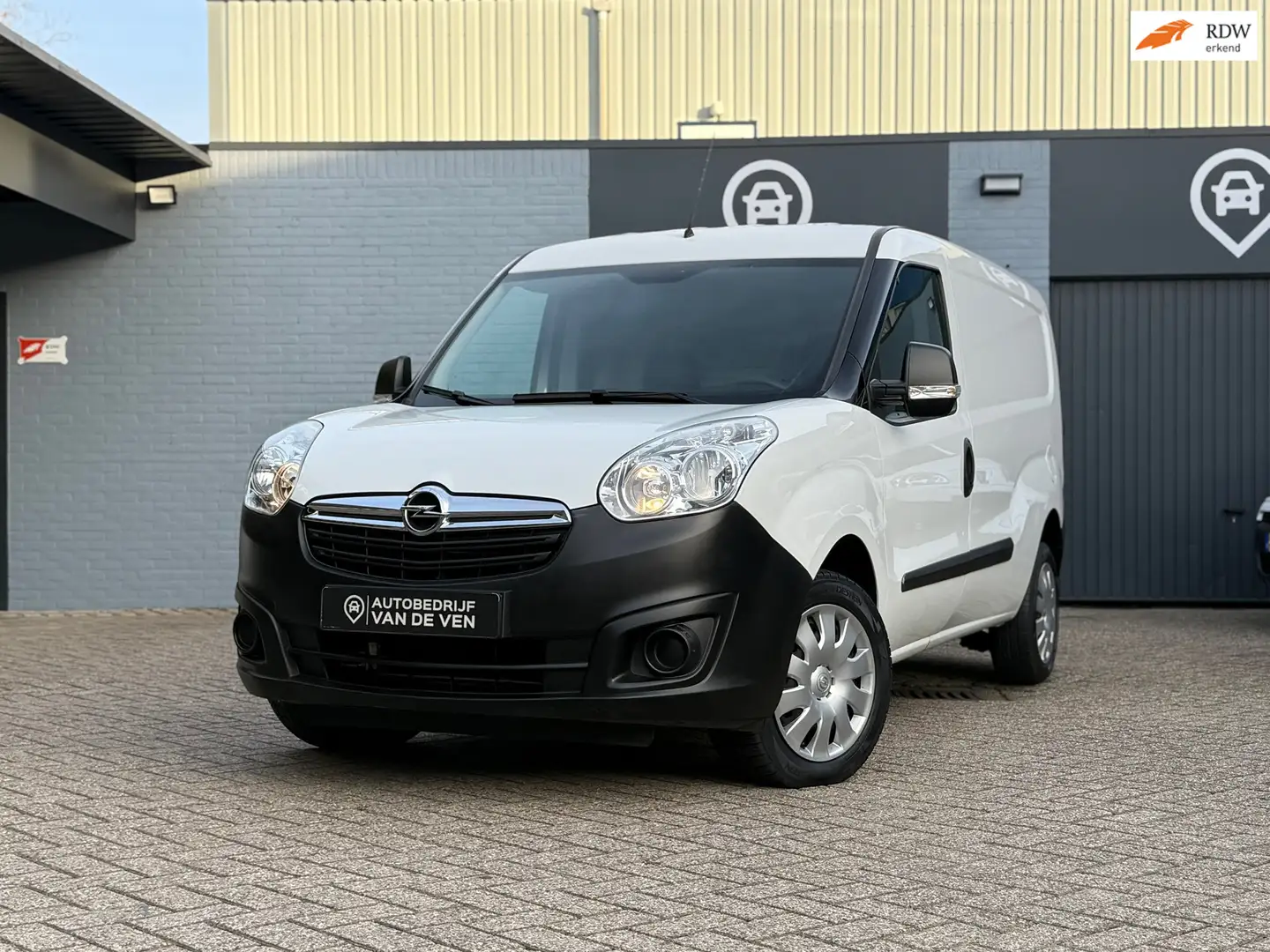 Opel Combo 1.4 Benzine | L2H1 Maxi | Airco | Incl BTW Blanco - 1