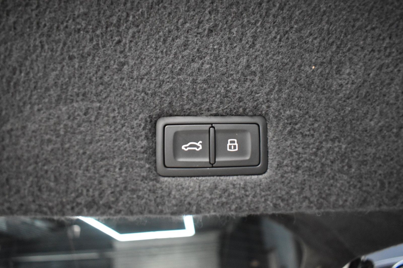 Lamborghini Urus 4.0 V8*FULL ADAS*B&O*REAR ENTERTAINMENT*HUD — photo 11