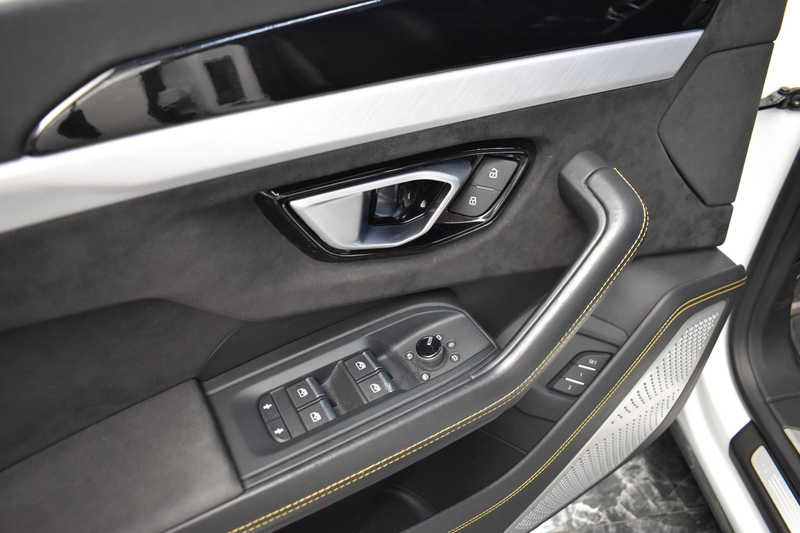 Lamborghini Urus 4.0 V8*FULL ADAS*B&O*REAR ENTERTAINMENT*HUD — photo 15