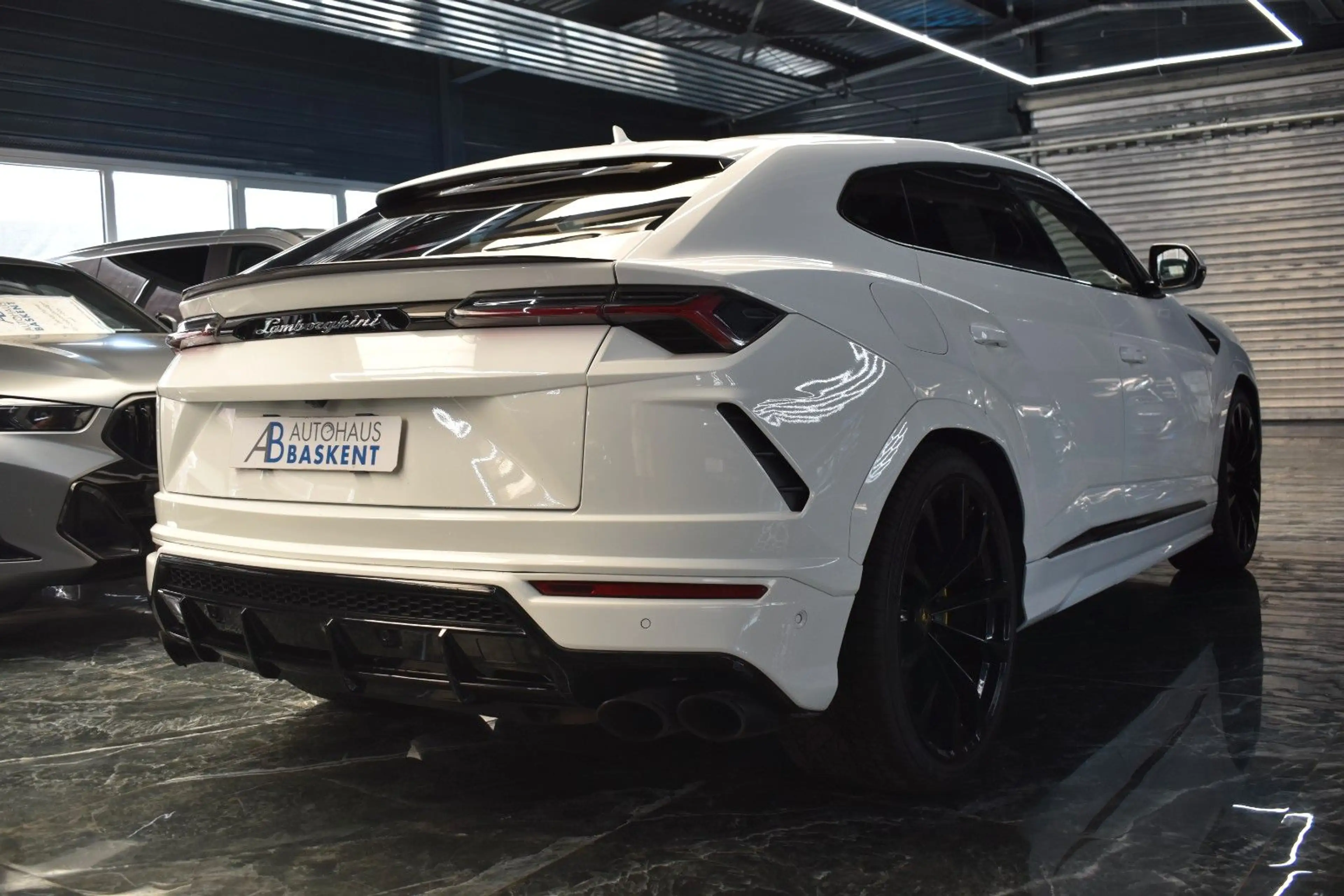 Lamborghini Urus 4.0 V8*FULL ADAS*B&O*REAR ENTERTAINMENT*HUD — photo 4