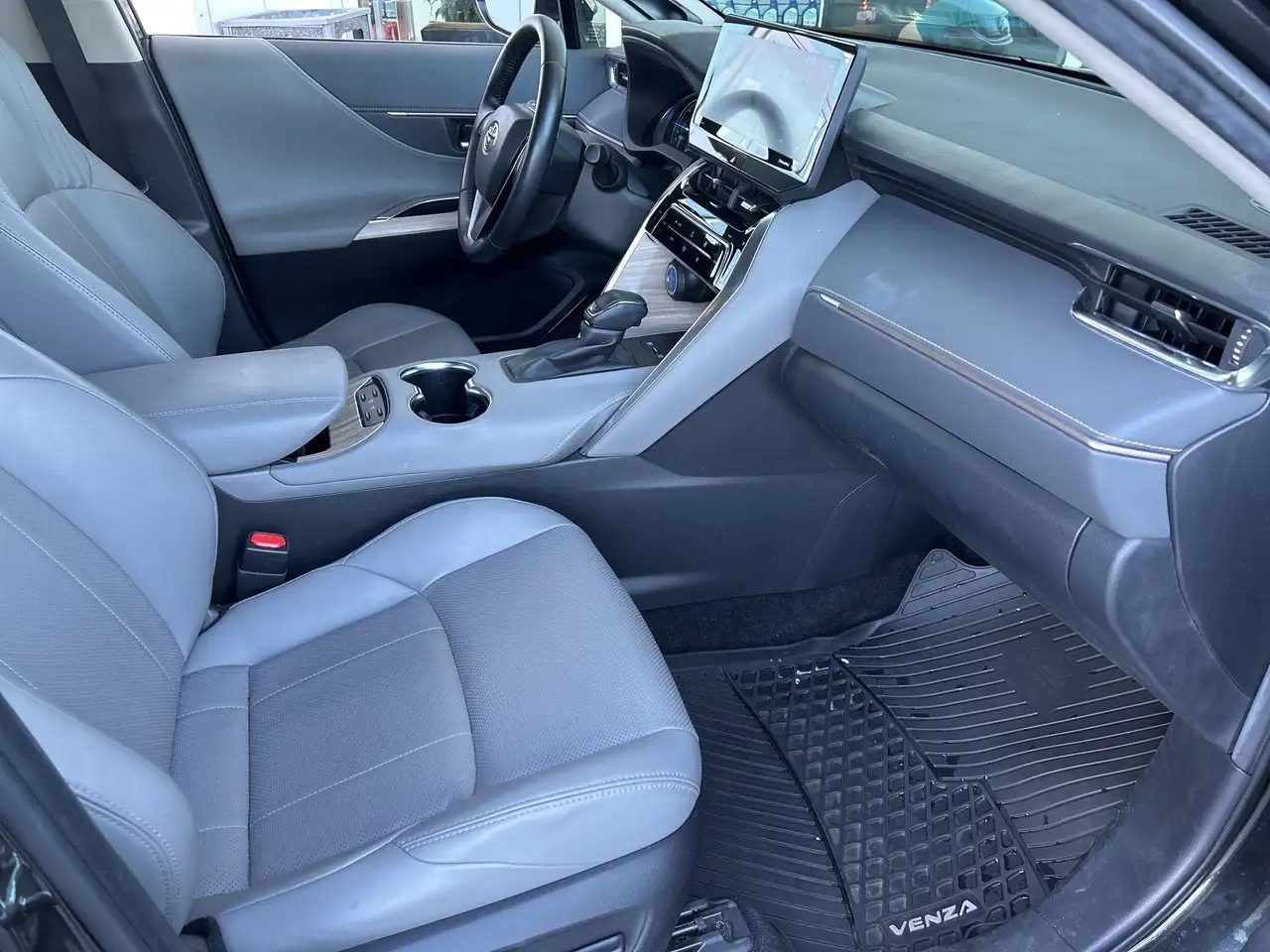 Toyota Venza снимка Toyota Venza