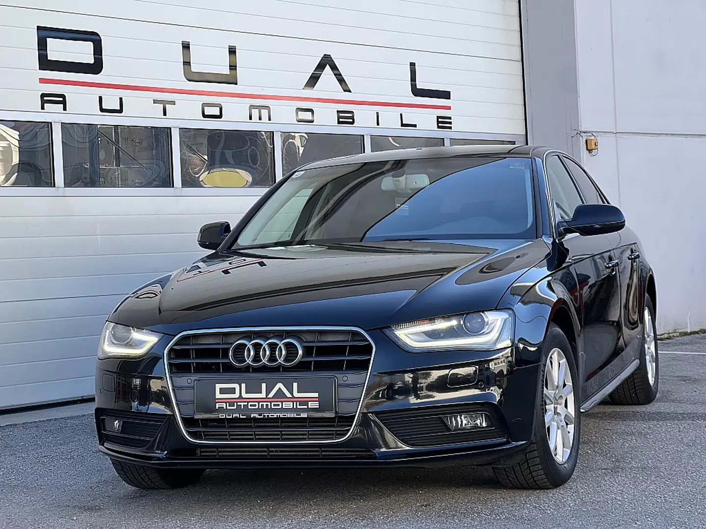 Audi A4 2,0 TDI Style DPF/FACELIFT/S-LINE Negro - 1