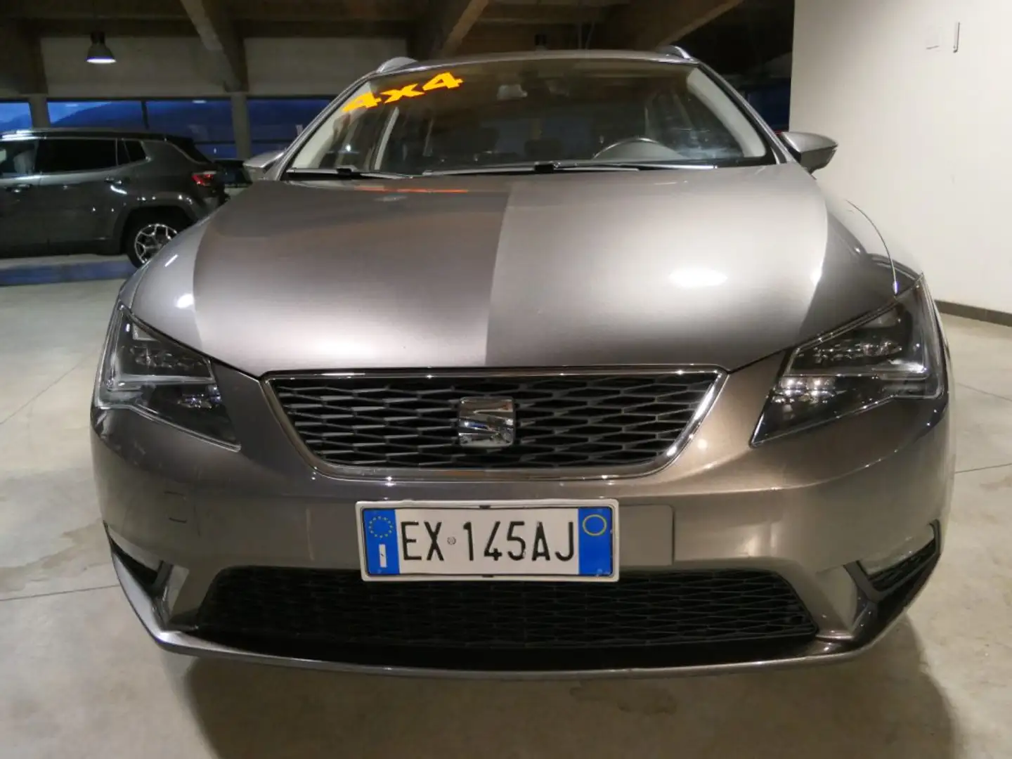 SEAT Leon 1.6 TDI 105 CV 4DRIVE ST Start/Stop Style Grigio - 2