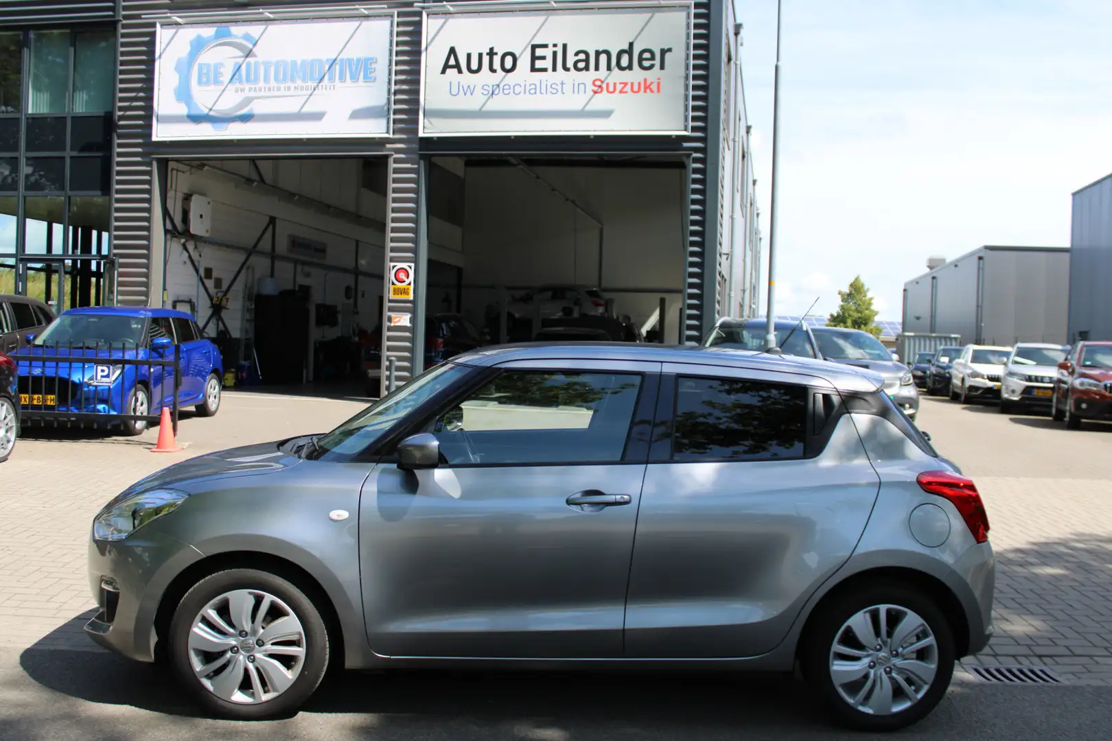 Suzuki Swift 1.2 Select AUTOMAAT Gris - 2