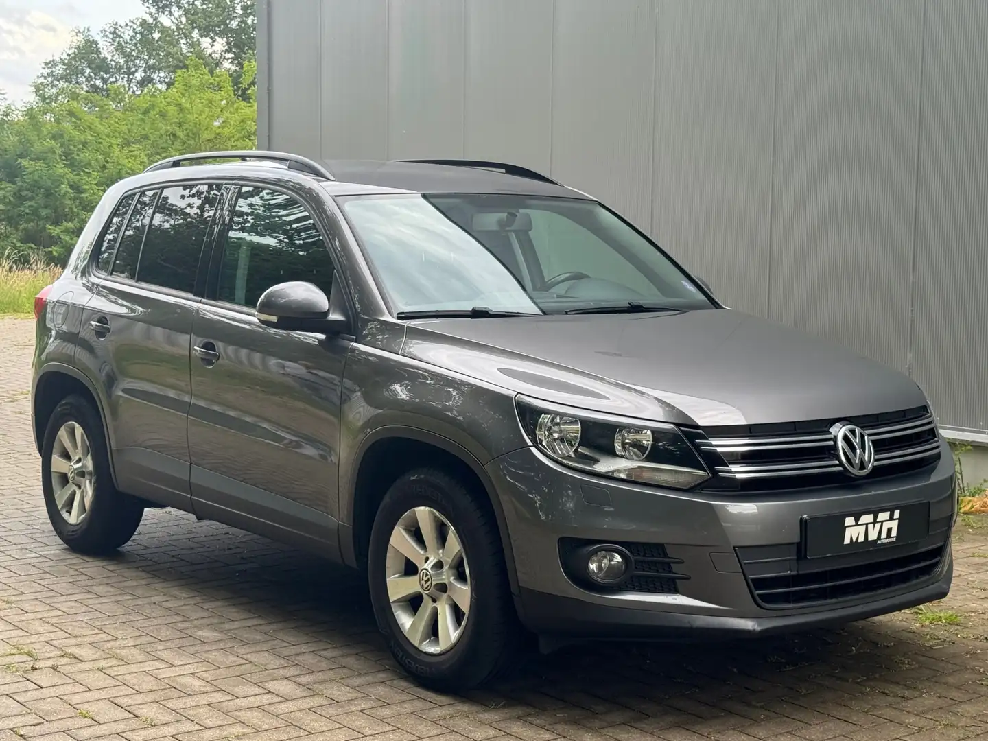 Volkswagen Tiguan 1.4 TSI Sport&Style - Clima - MF stuur - Stoelverw Grigio - 2