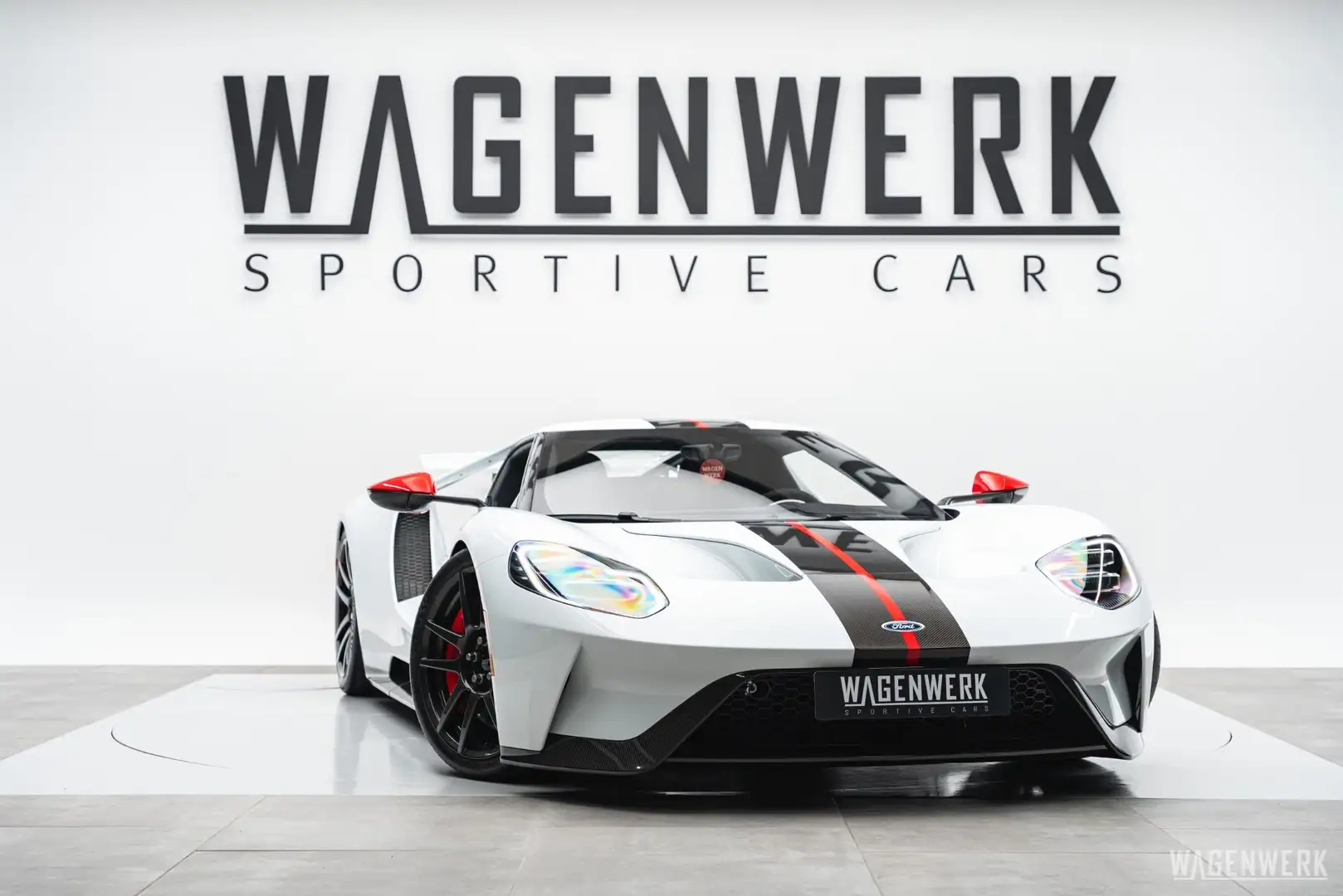 Ford GT CARBON SERIES **VAT** LIFT CARBONWHEELS Weiß - 1