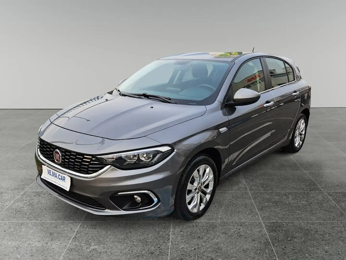 Fiat Tipo 1.3Mjt 95cv 5P business ok neopatentati. Grau - 1