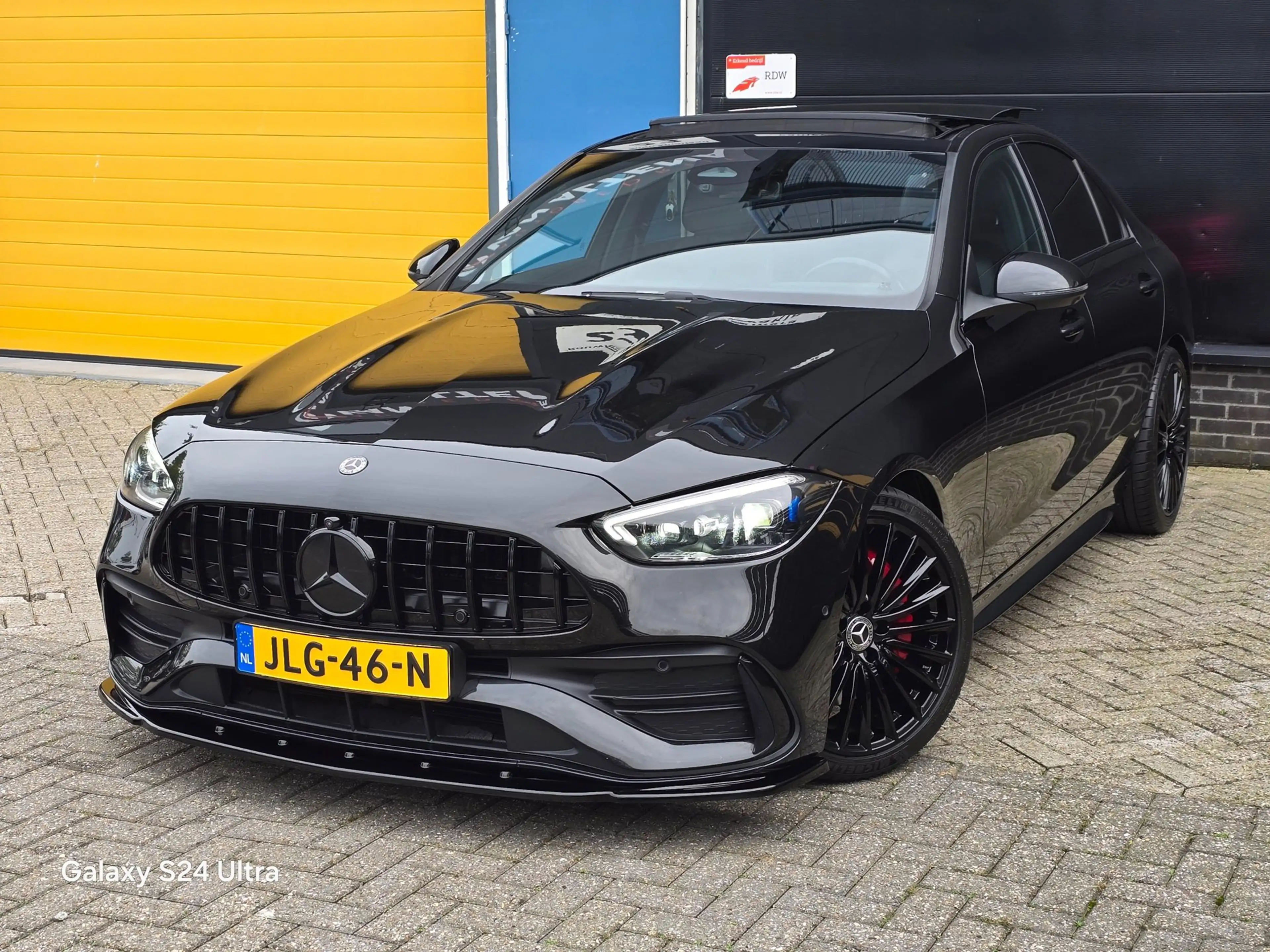 Mercedes-Benz C 180 AMG Line / Aut /Head Up / Leder / Burmester / 360 — photo 3
