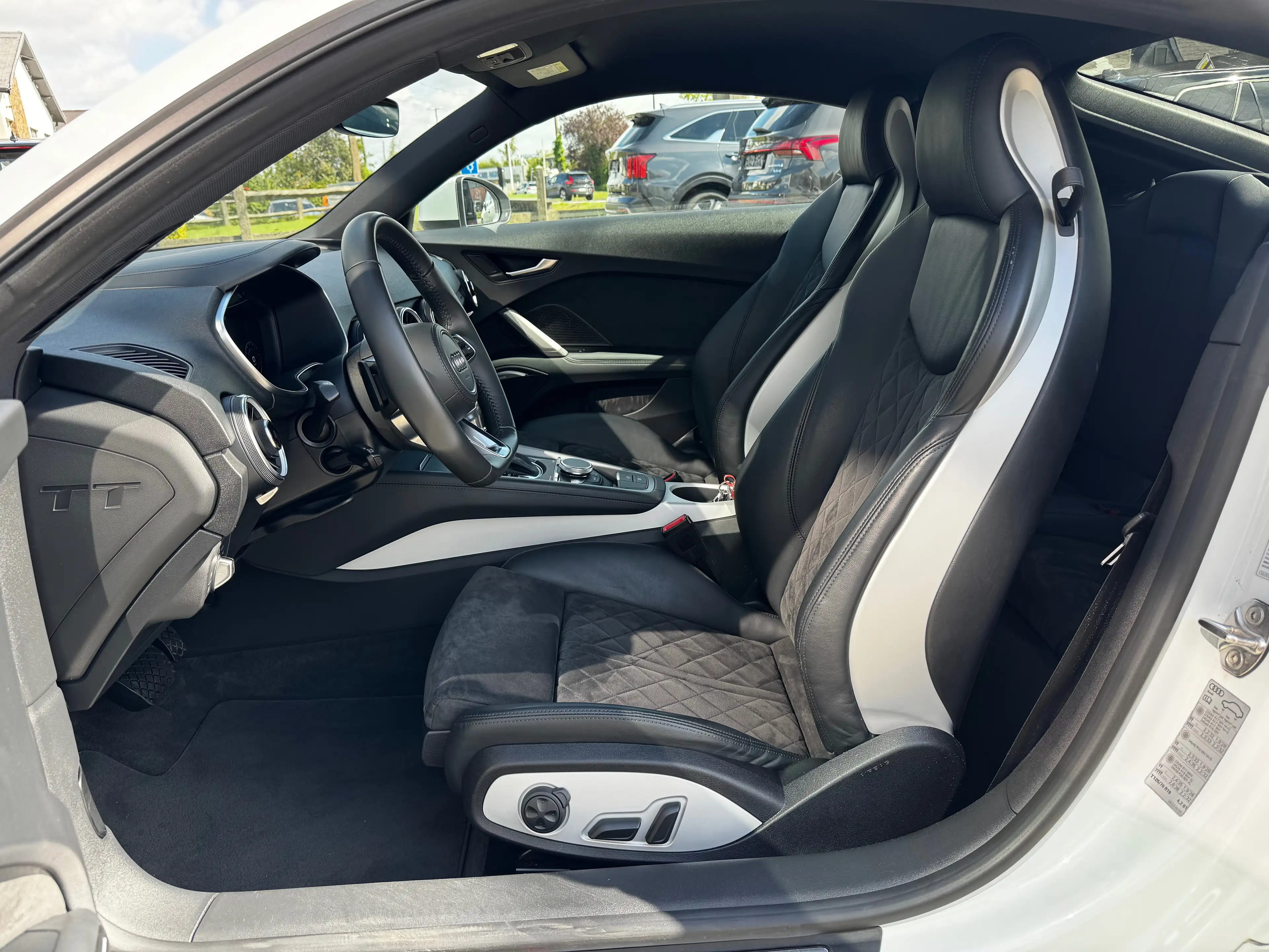 Audi TT 45 TFSI 245 CV COUPE S-TRONIC S-LINE KEYLESS — photo 14