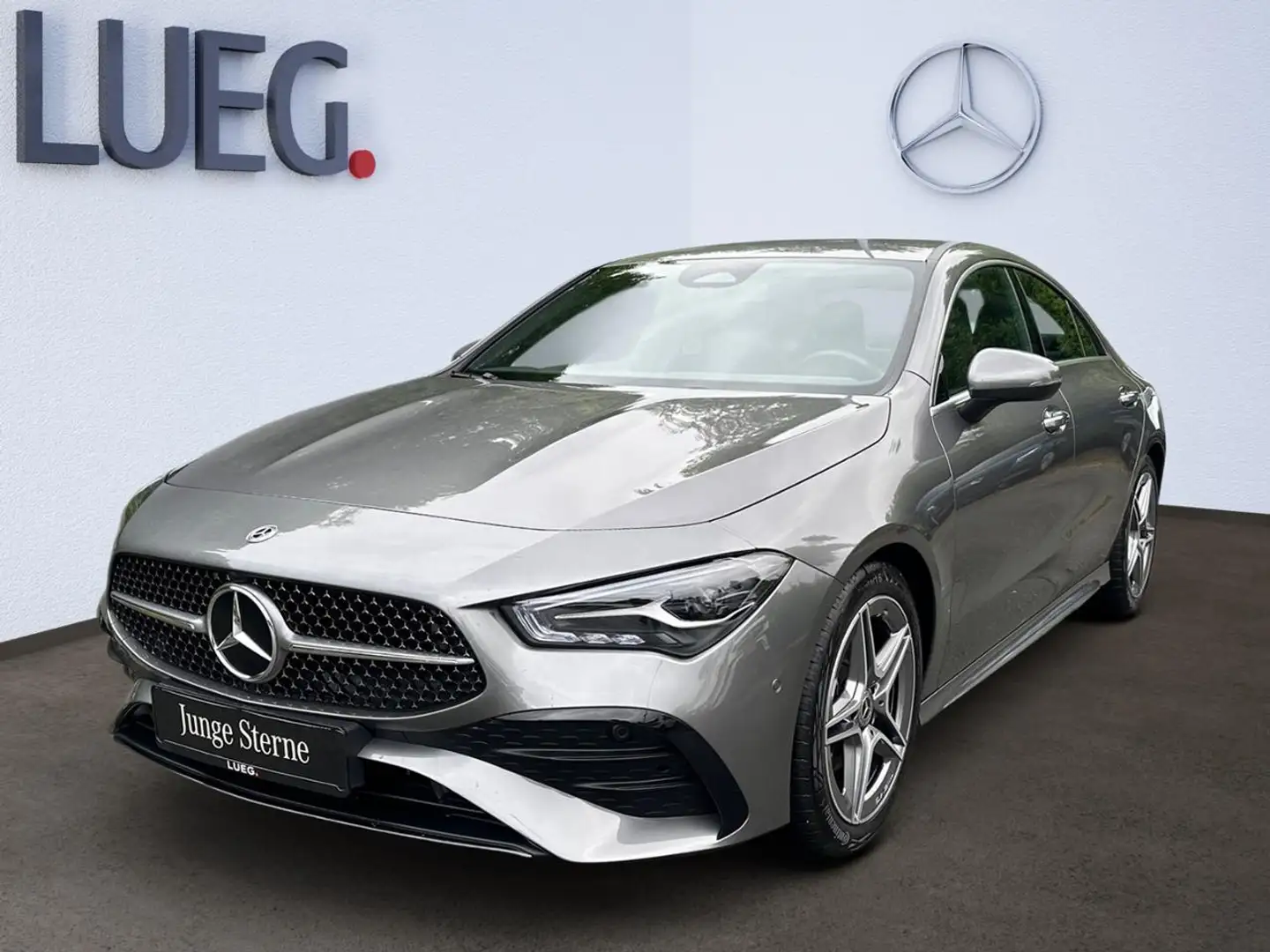 Mercedes-Benz CLA 180 Coupé AMG+ADVANCED+KAMERA+LED+LENKRADHZG Grau - 1