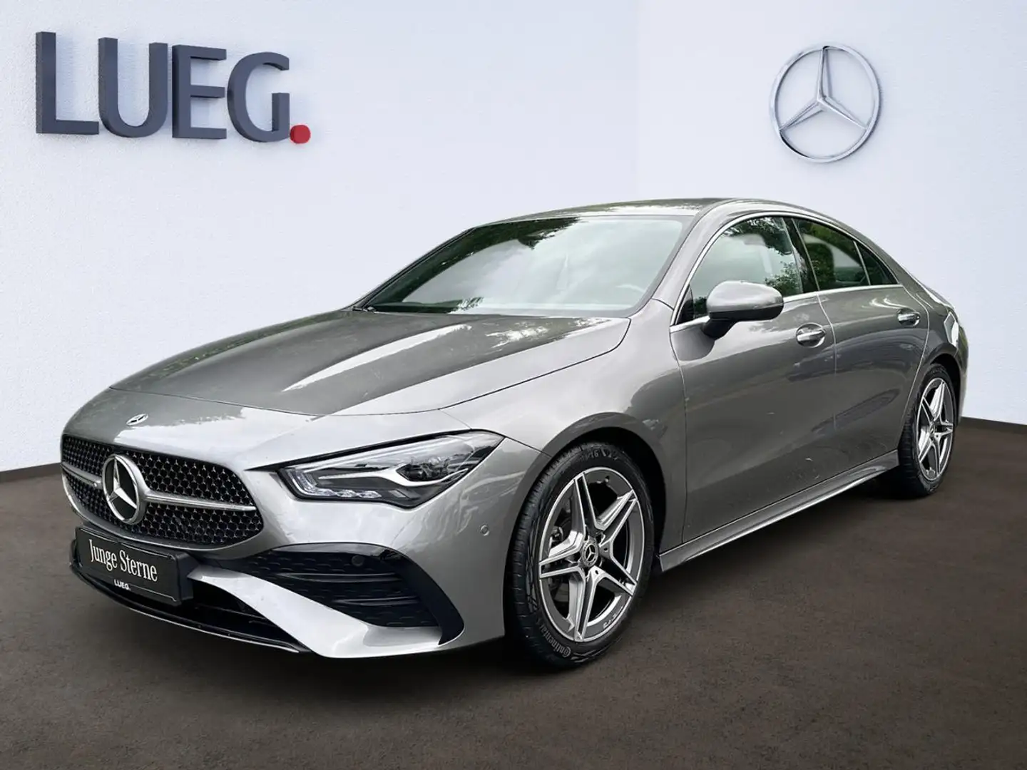 Mercedes-Benz CLA 180 Coupé AMG+ADVANCED+KAMERA+LED+LENKRADHZG Grau - 2