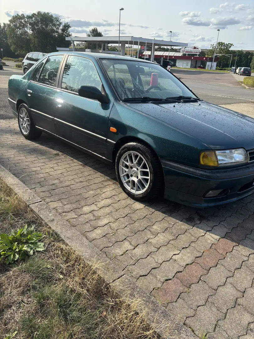 Nissan Primera 1.6 Invitation - 1