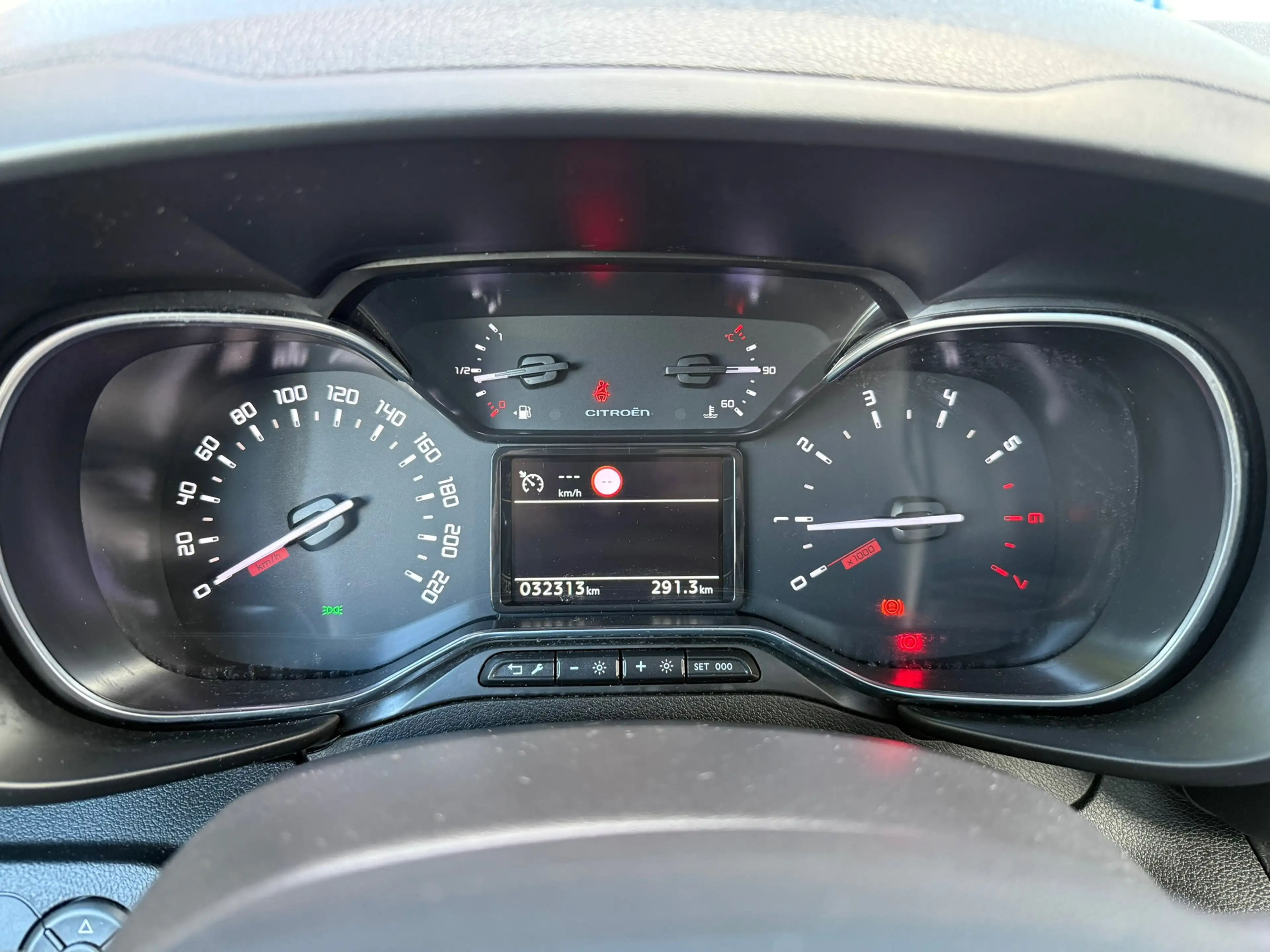 Citroen Berlingo 1.2 Turbo Shine - Climate - Panodak - Camera - Nav — photo 32