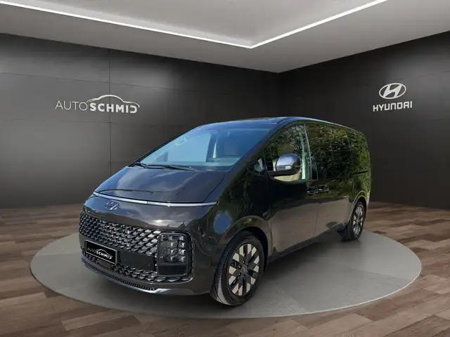 Hyundai STARIA Signature 2WD 2.2 CRDi KAT 7 Sitzer