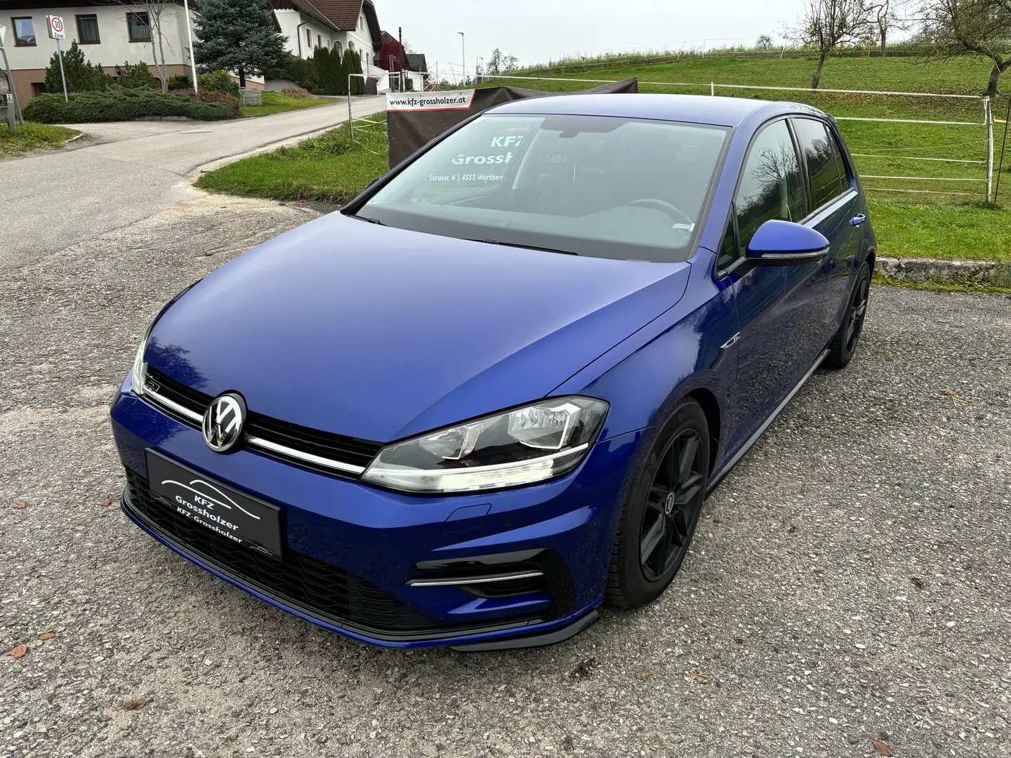 Volkswagen Golf Comfortline 1,0 TSI "VERKAUFT" Bleu - 2