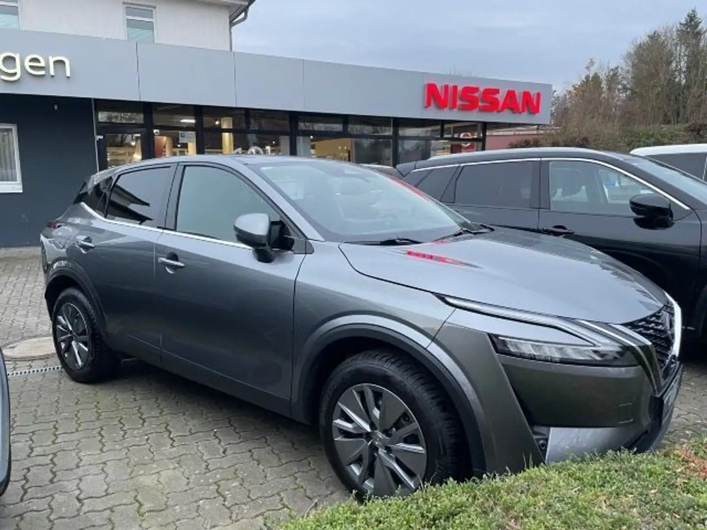 Nissan Qashqai 1.3 MHEV N-Connecta Xtronic 8-fach berei Gris - 2