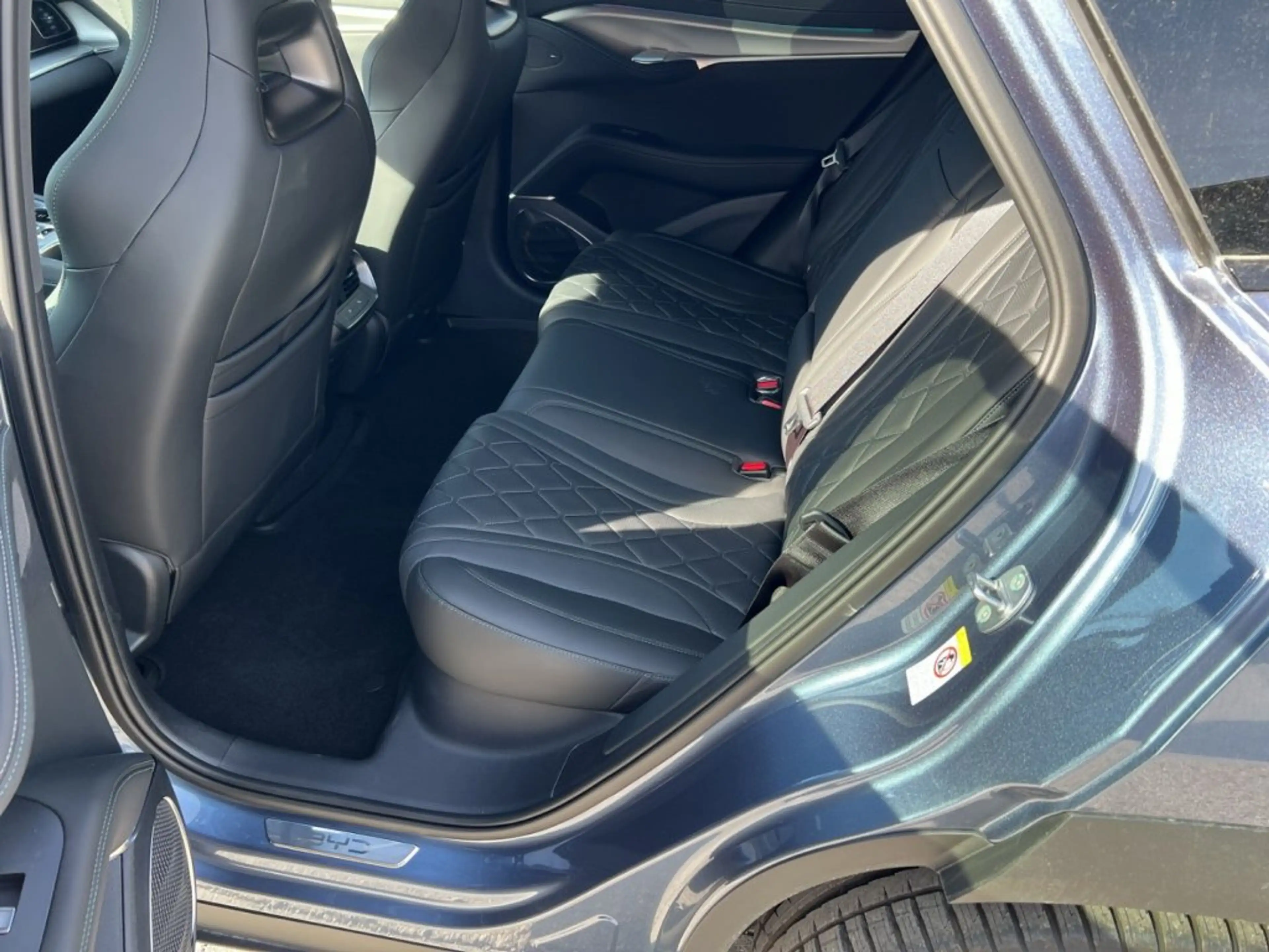 BYD Sealion 7 Excellence AWD — photo 5