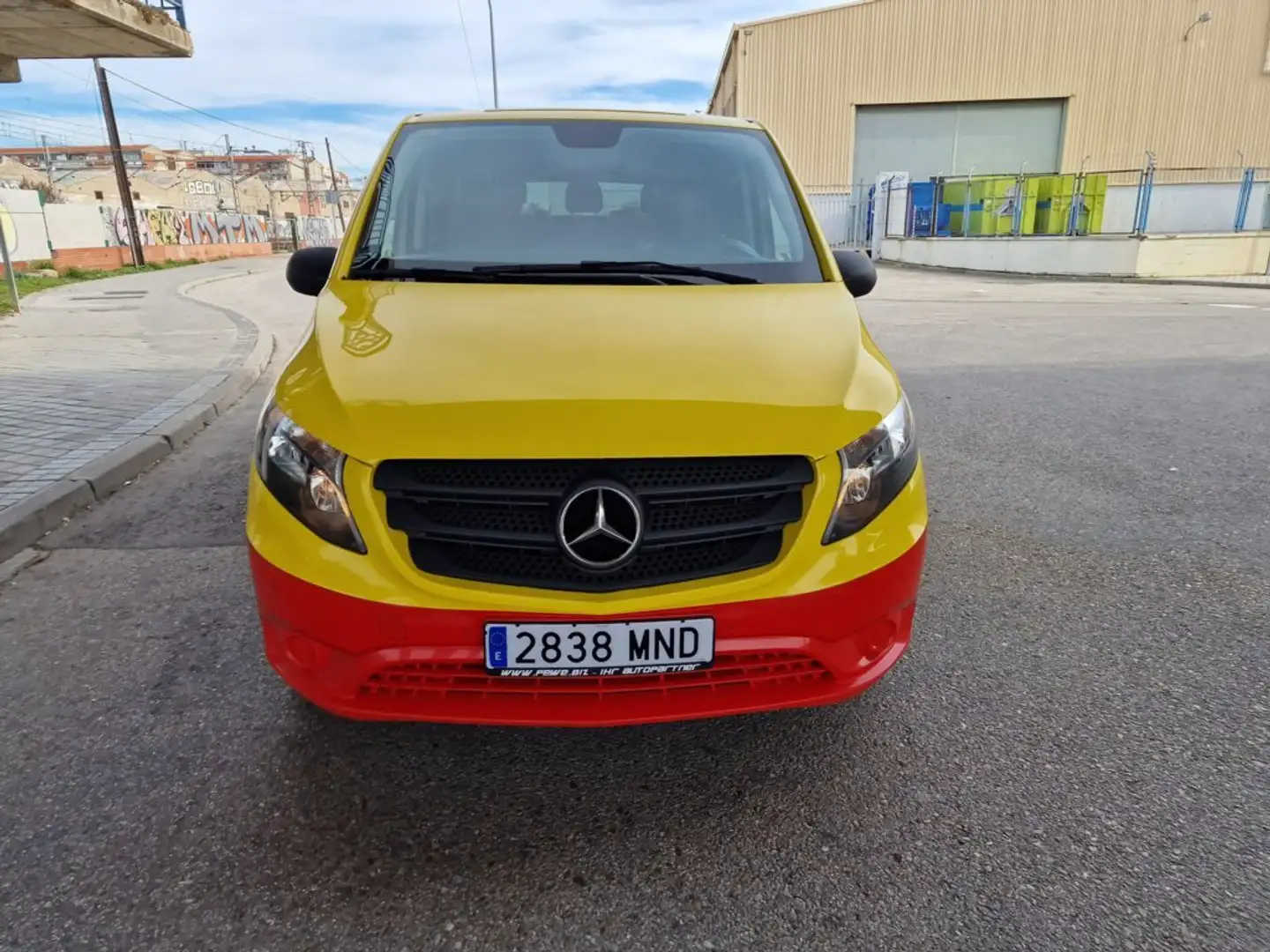 Mercedes-Benz Vito Mixto 114CDI Compacta 9G-Tronic žuta - 2
