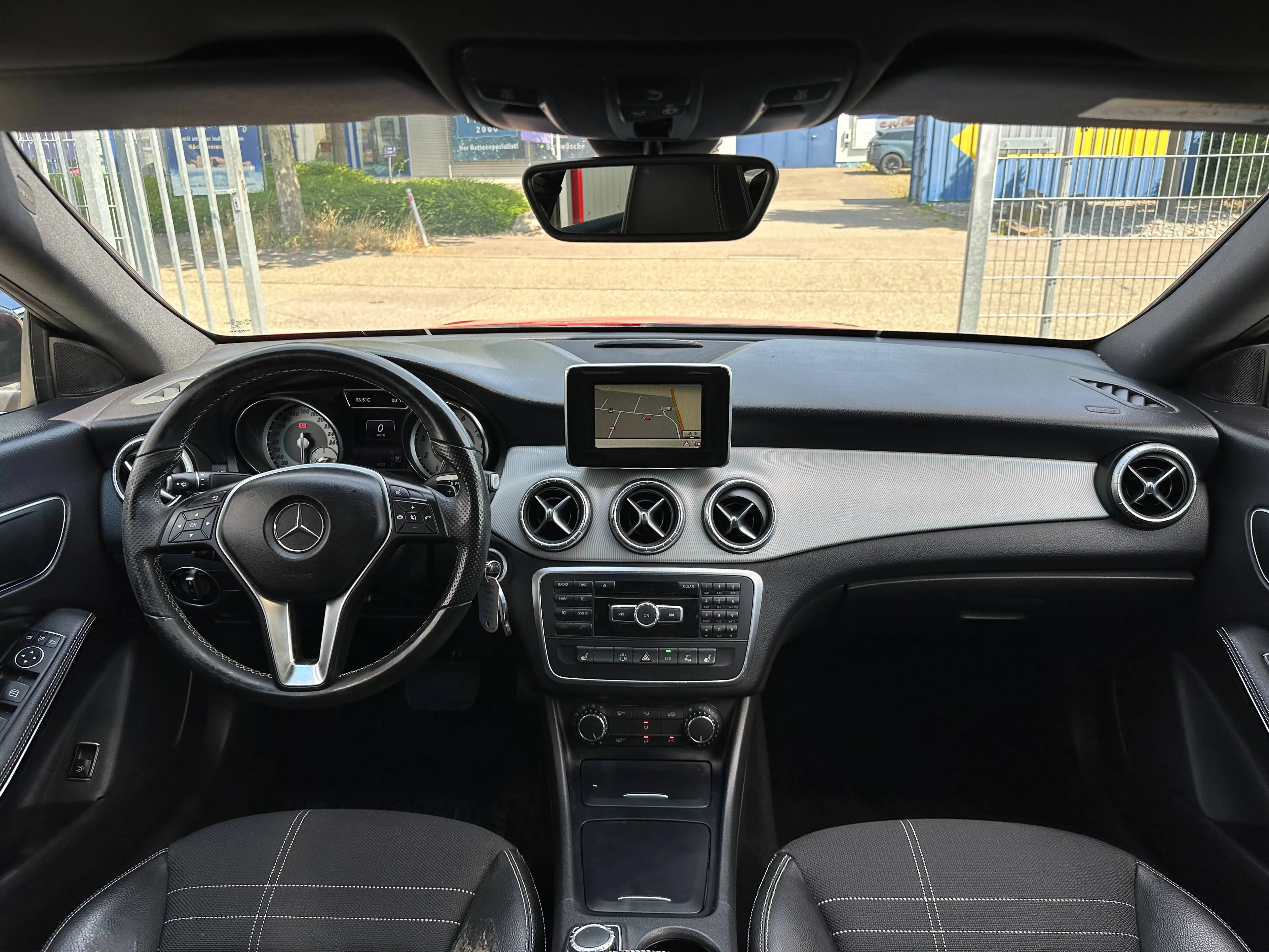 Mercedes-Benz CLA 180 AUTOMATIK*org.43 Tkm*Panorama*Kamera*Navi — photo 12