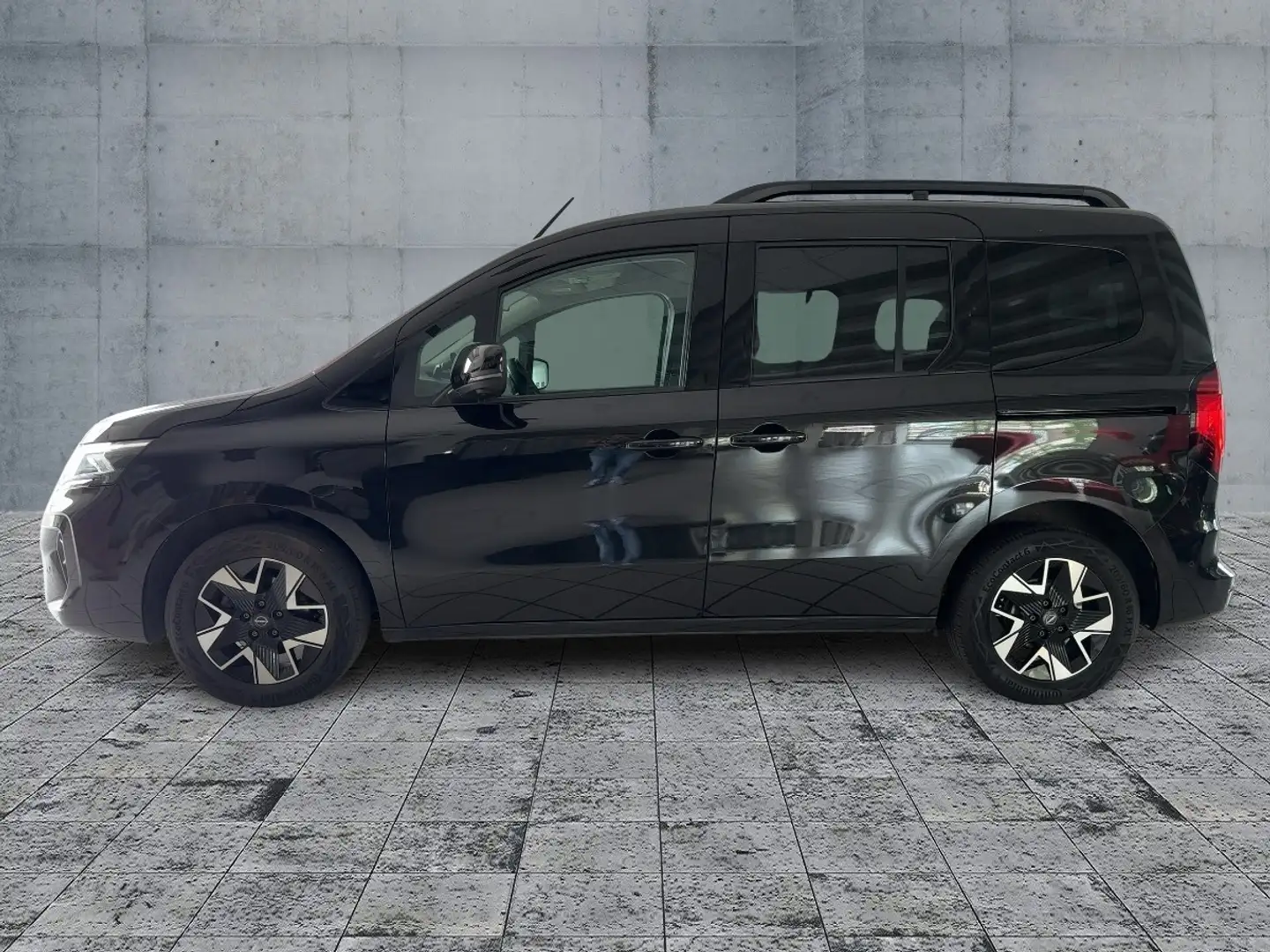 Nissan Townstar 1.3 DIG-T Tekna + Navi/SHZ/LED Fekete - 2