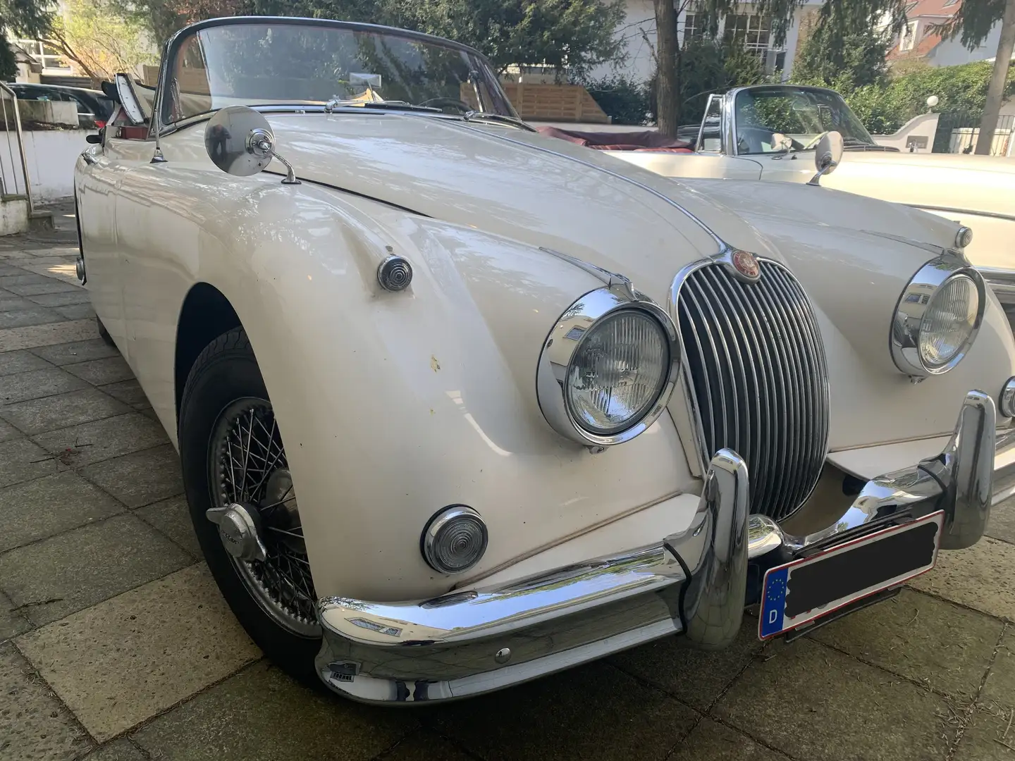 Jaguar XK 150 DHC 3.4L Bílá - 2
