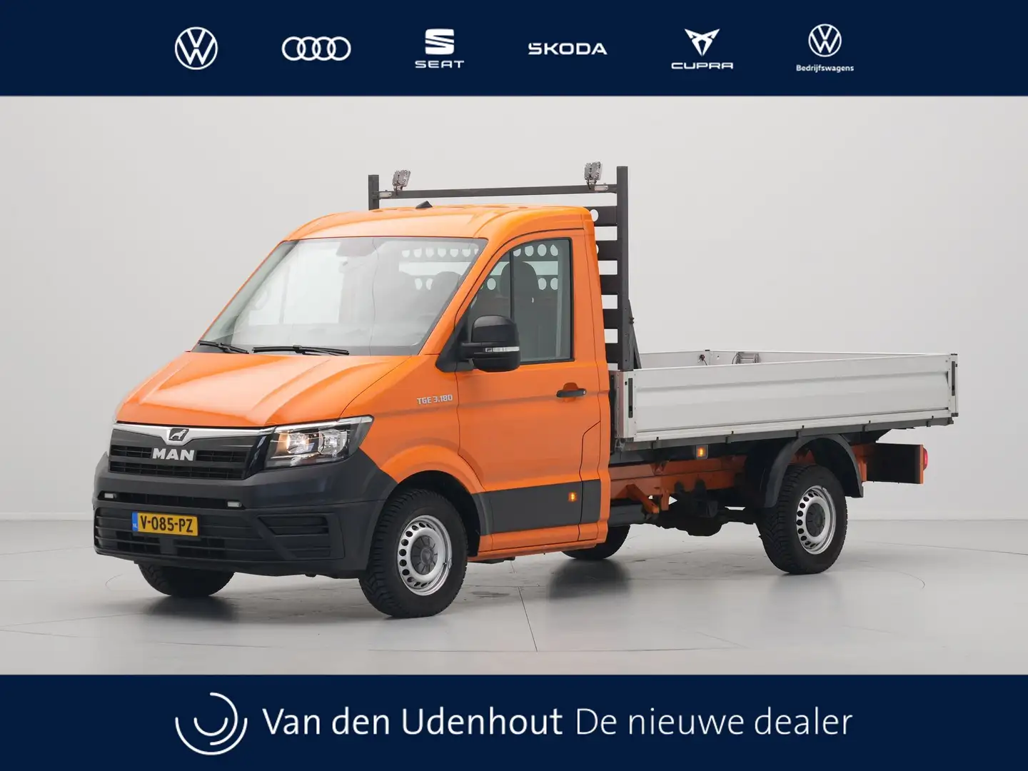 MAN TGE 35 2.0 TDI 130kW 177PK Standaard Airco Trekhaak Cr Oranje - 1